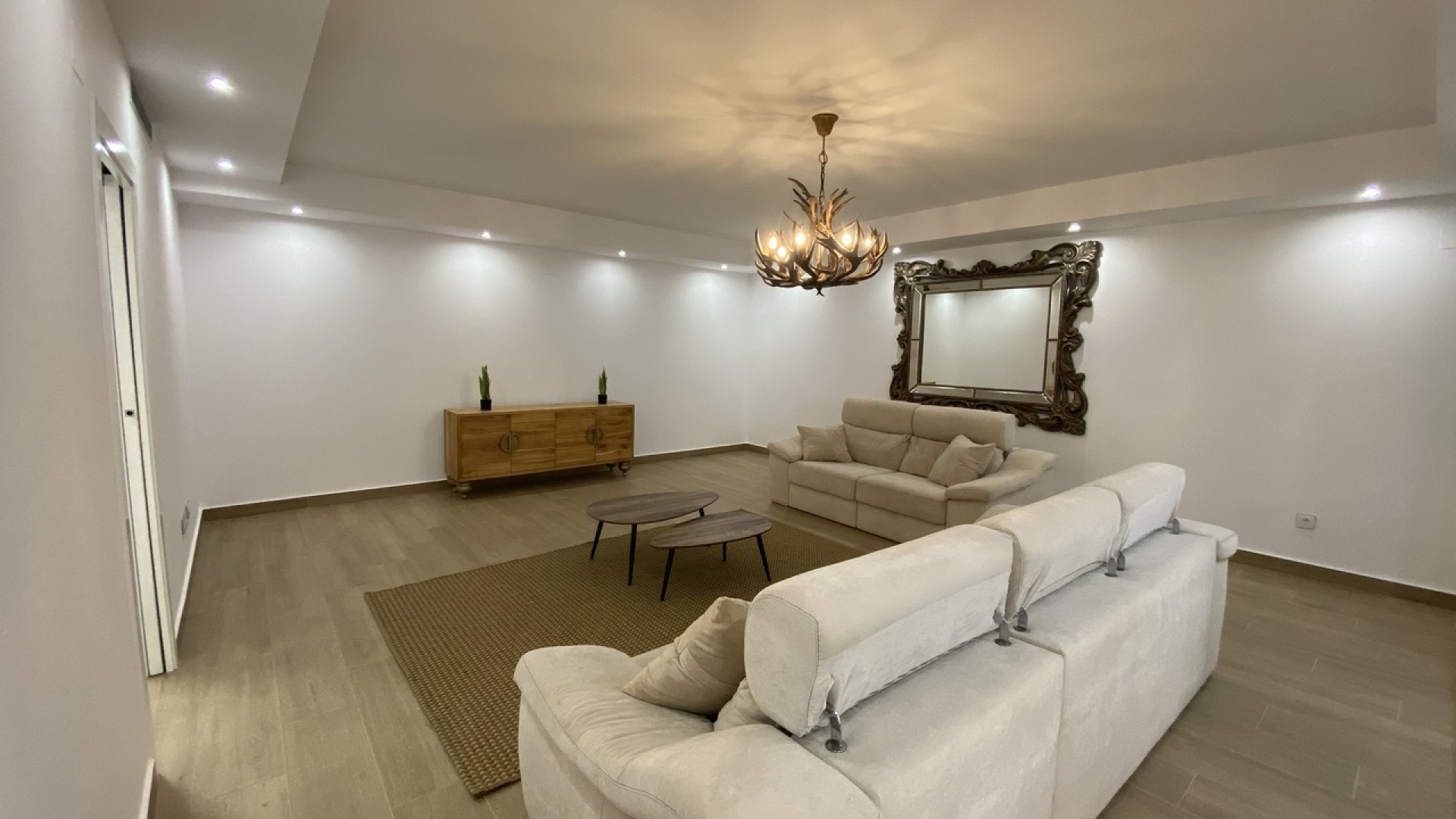 Revente - Villa Individuelle -
San Miguel de Salinas