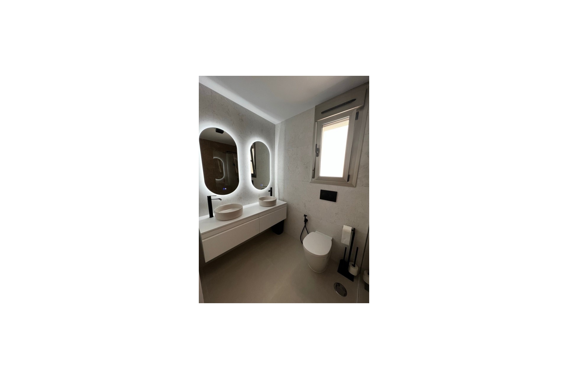 Revente - Villa Individuelle -
San Miguel de Salinas