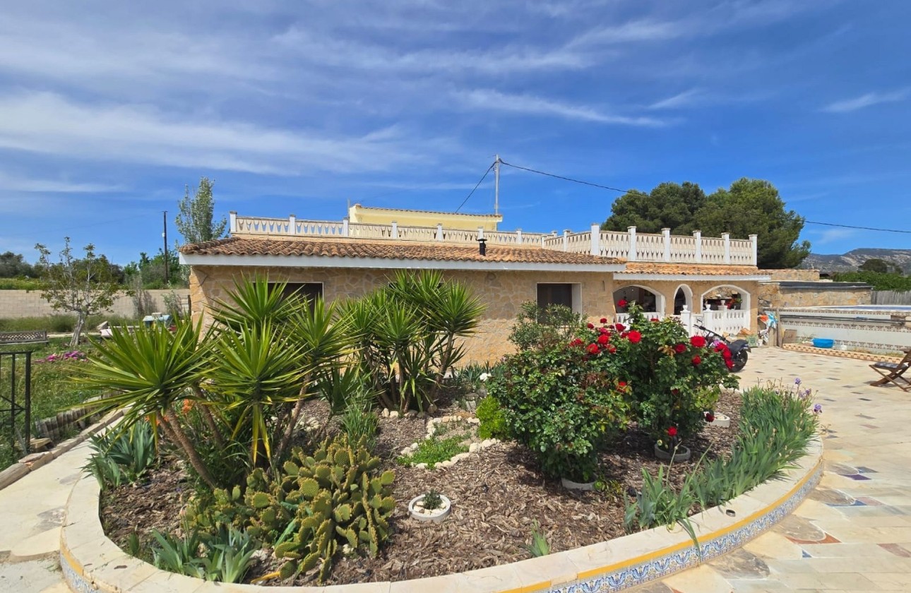 Revente - Villa individuelle -
Sax