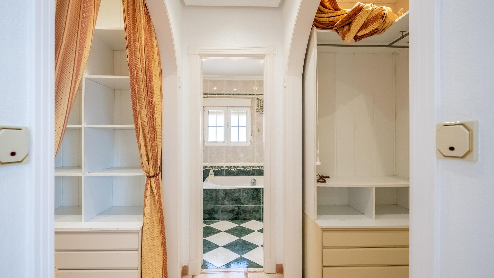 Revente - Villa Individuelle -
Torrevieja - El chaparral