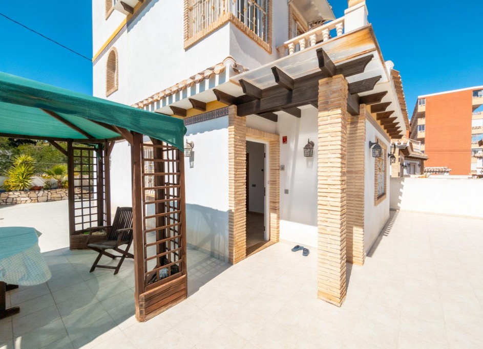 Revente - Villa Individuelle -
Torrevieja - La Mata