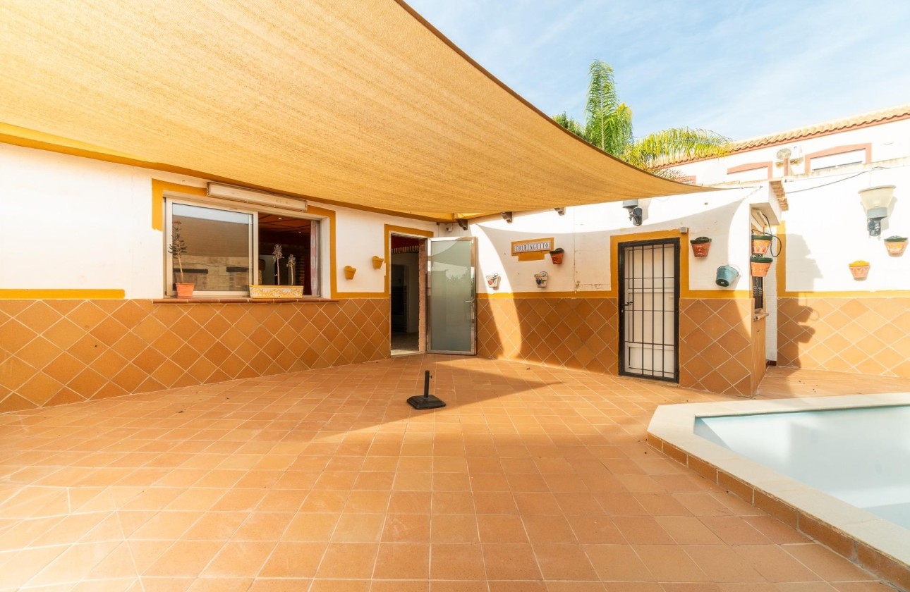 Revente - Villa Individuelle -
Torrevieja - Orihuela Costa