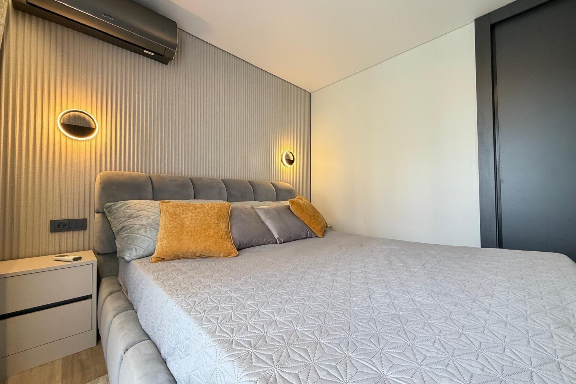 Revente - Villa Individuelle -
Torrevieja - Punta Prima