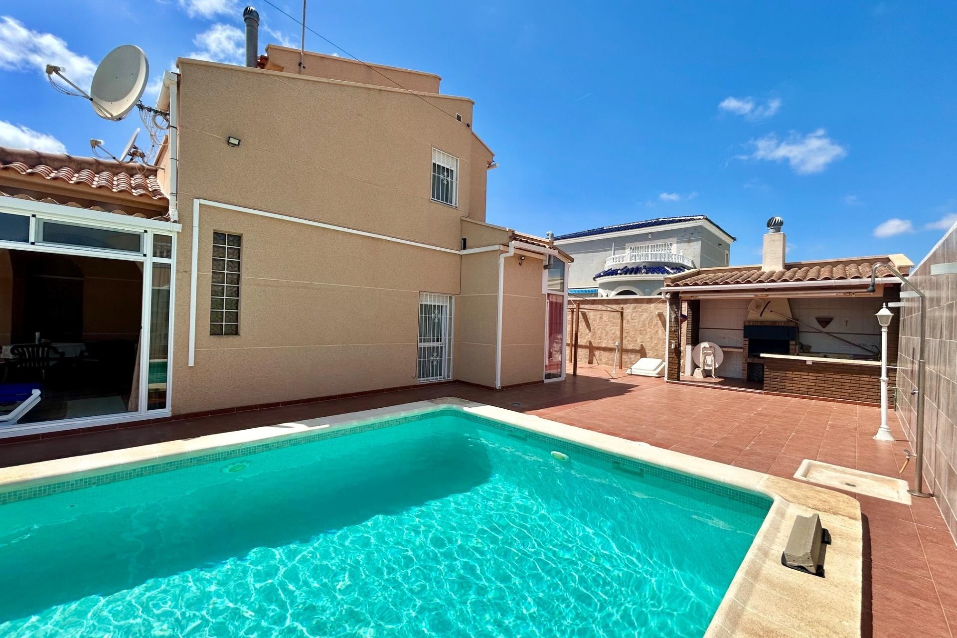Revente - Villa Individuelle -
Torrevieja - San Luis