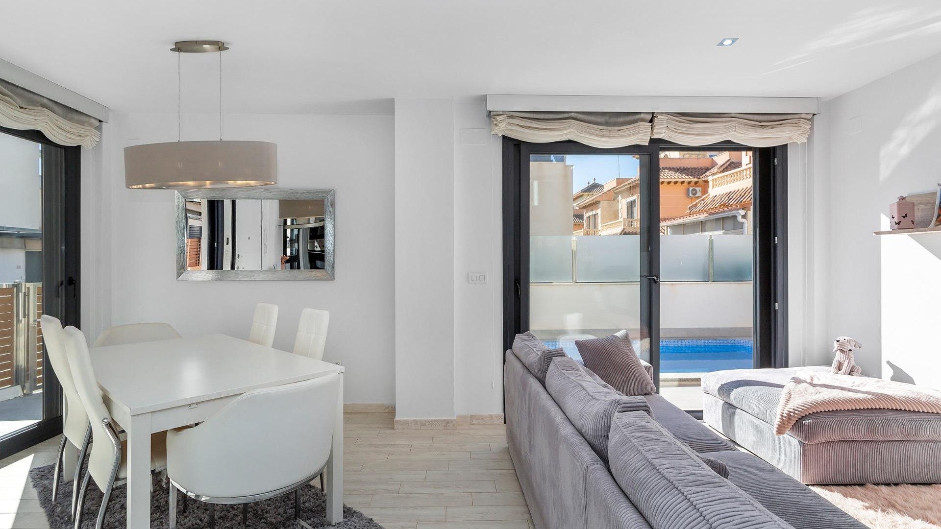 Revente - Villa Individuelle -
Torrevieja - Sector 25