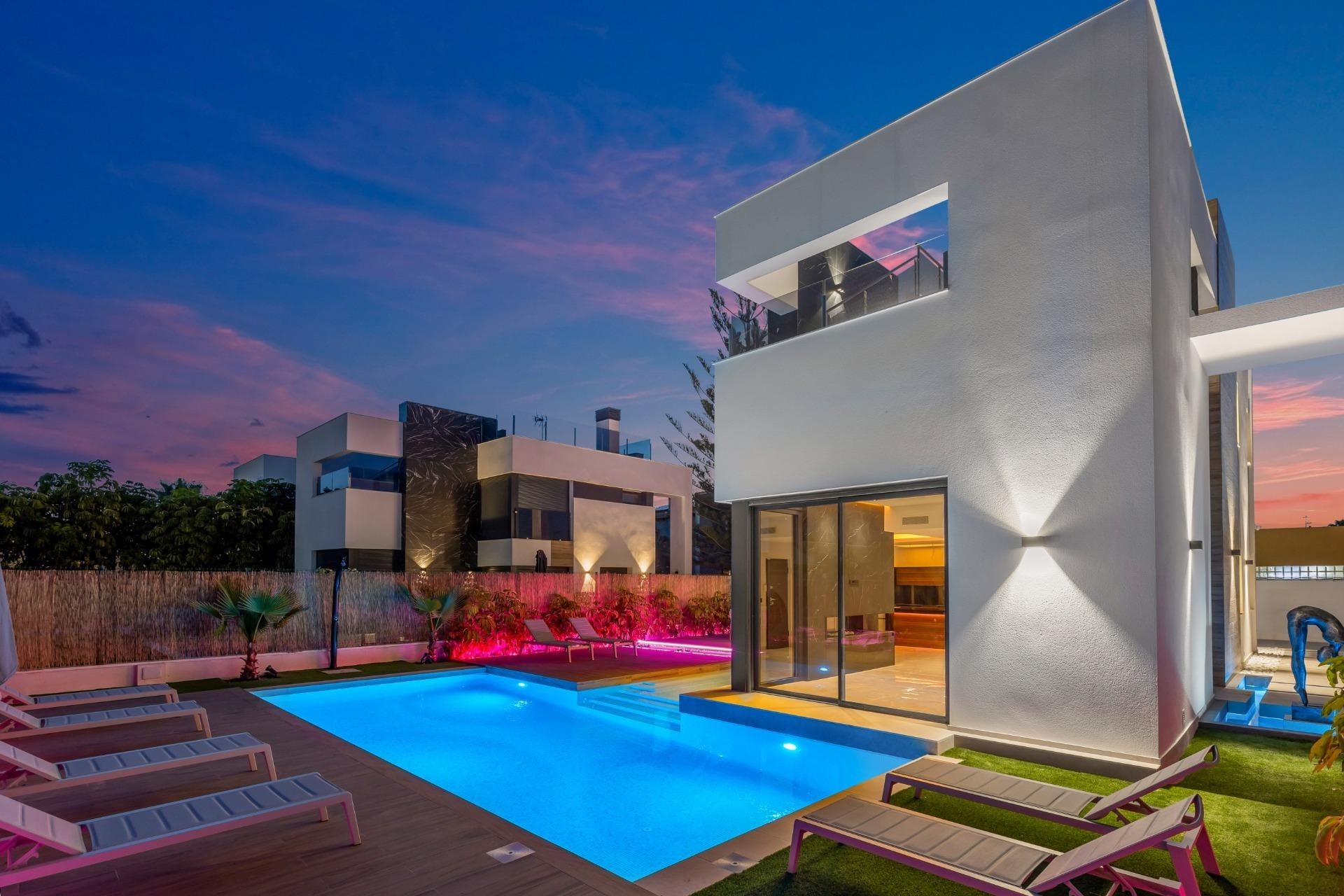 Revente - Villa Individuelle -
Torrevieja - Torreta florida