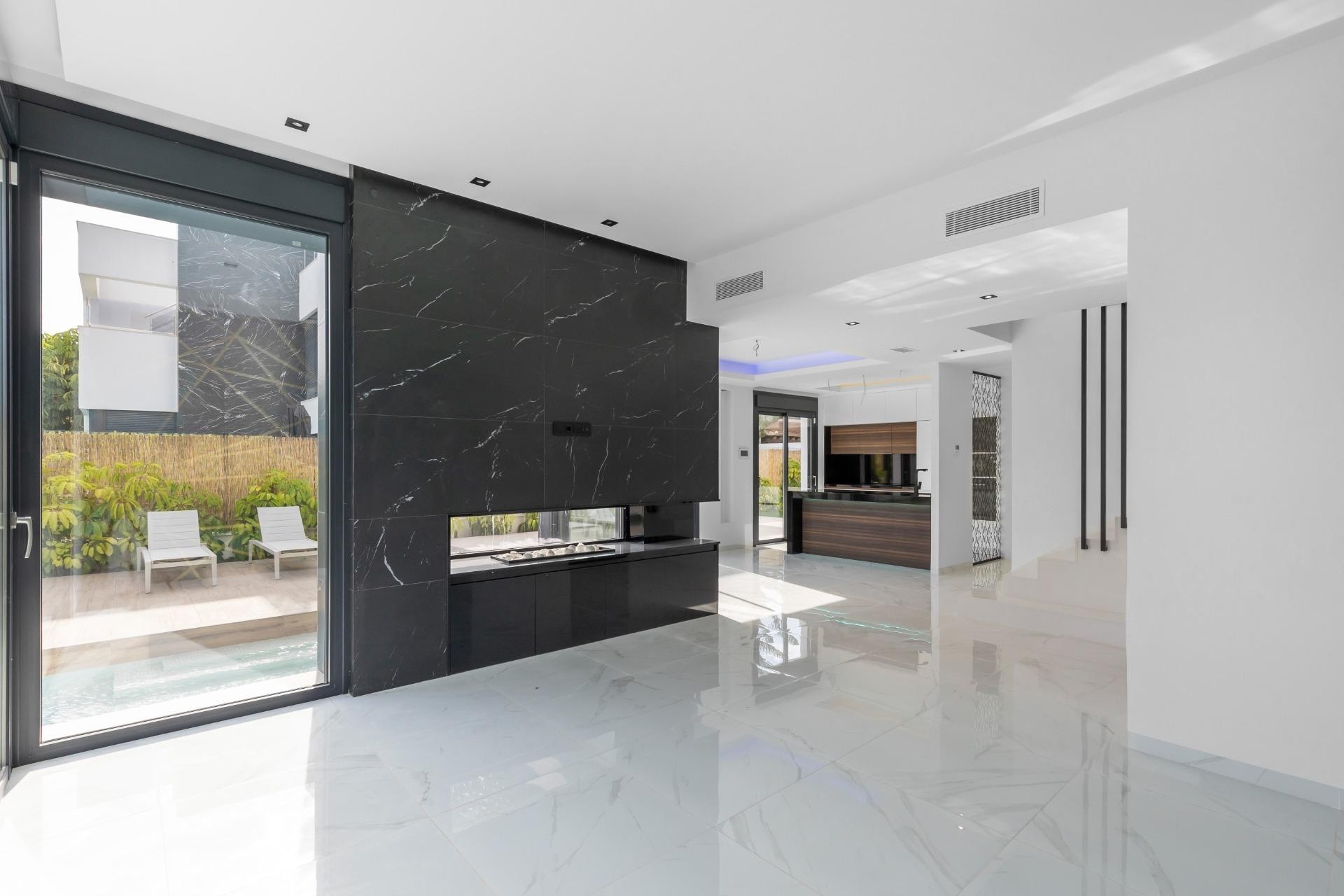 Revente - Villa Individuelle -
Torrevieja - Torreta florida