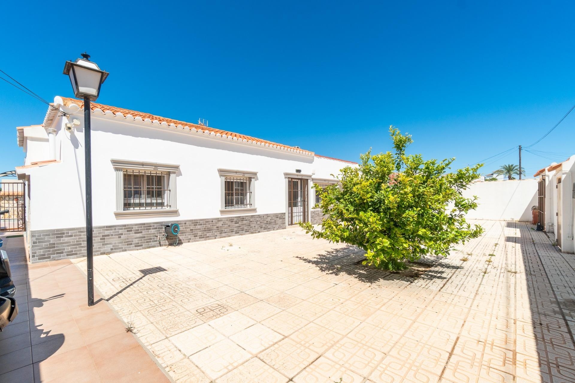Revente - Villa Individuelle -
Torrevieja - Torreta florida