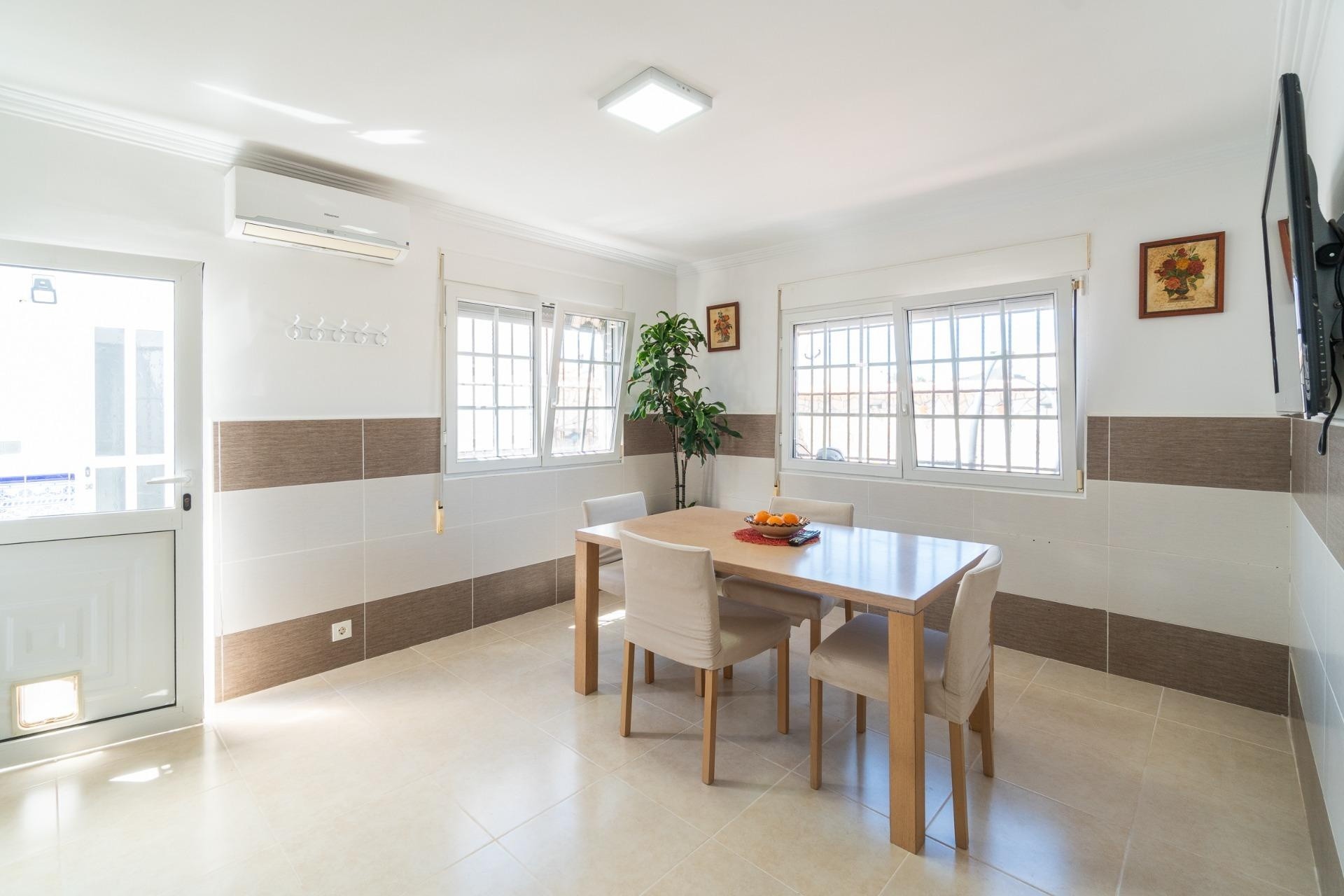 Revente - Villa Individuelle -
Torrevieja - Torreta florida