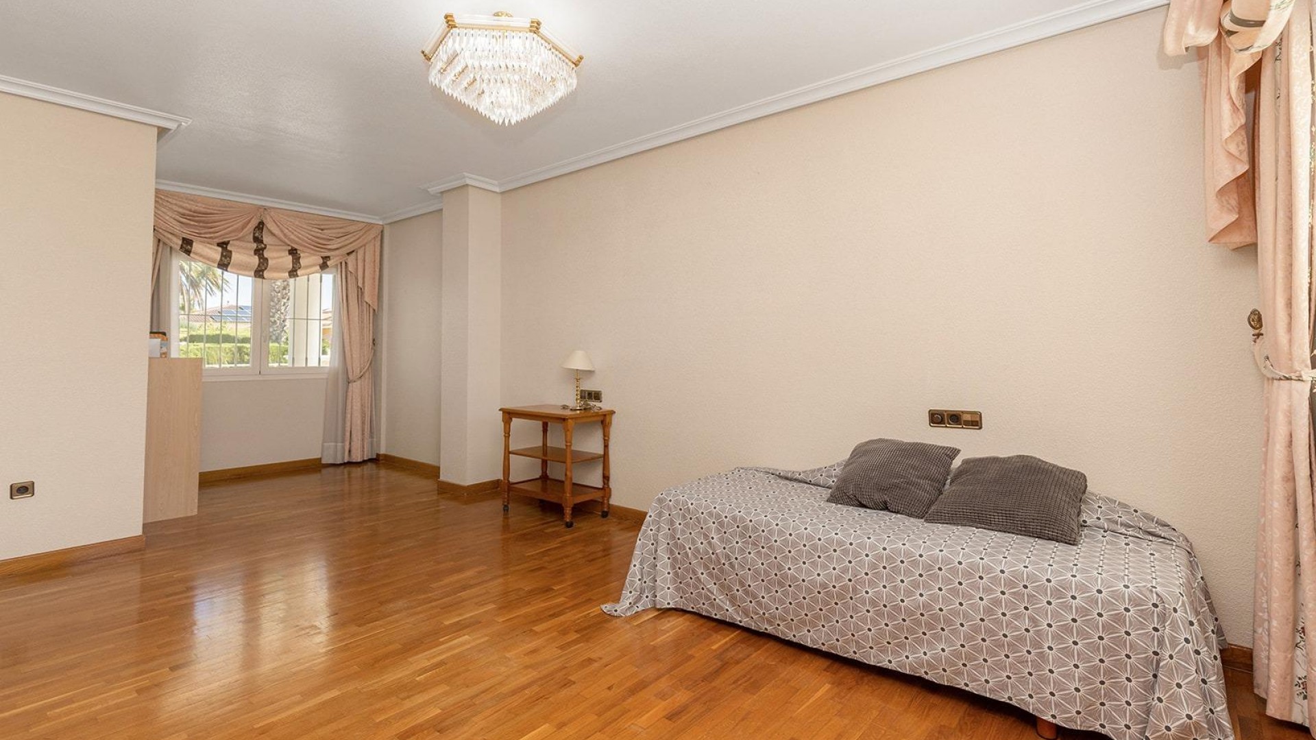 Revente - Villa Individuelle -
Torrevieja - Torreta florida