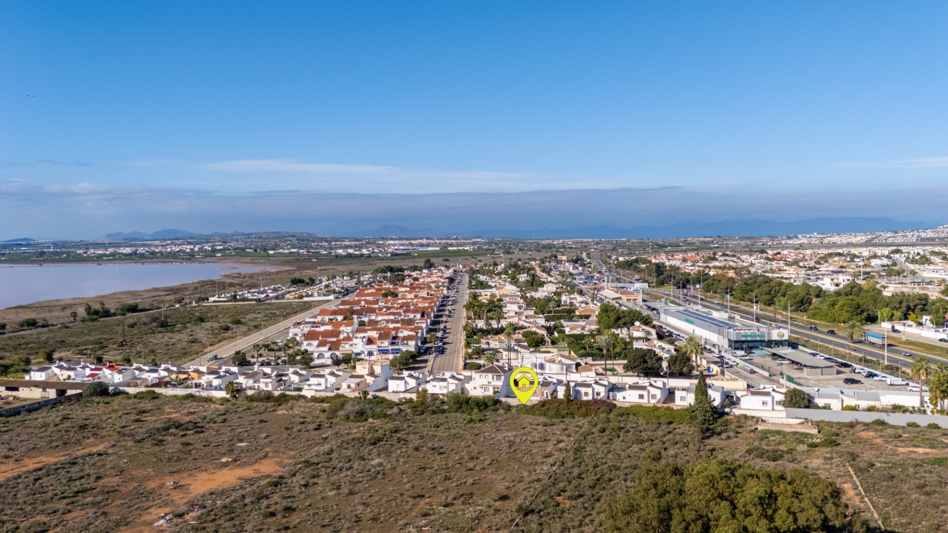 Revente - Villa Individuelle -
Torrevieja - Urbanización San Luis