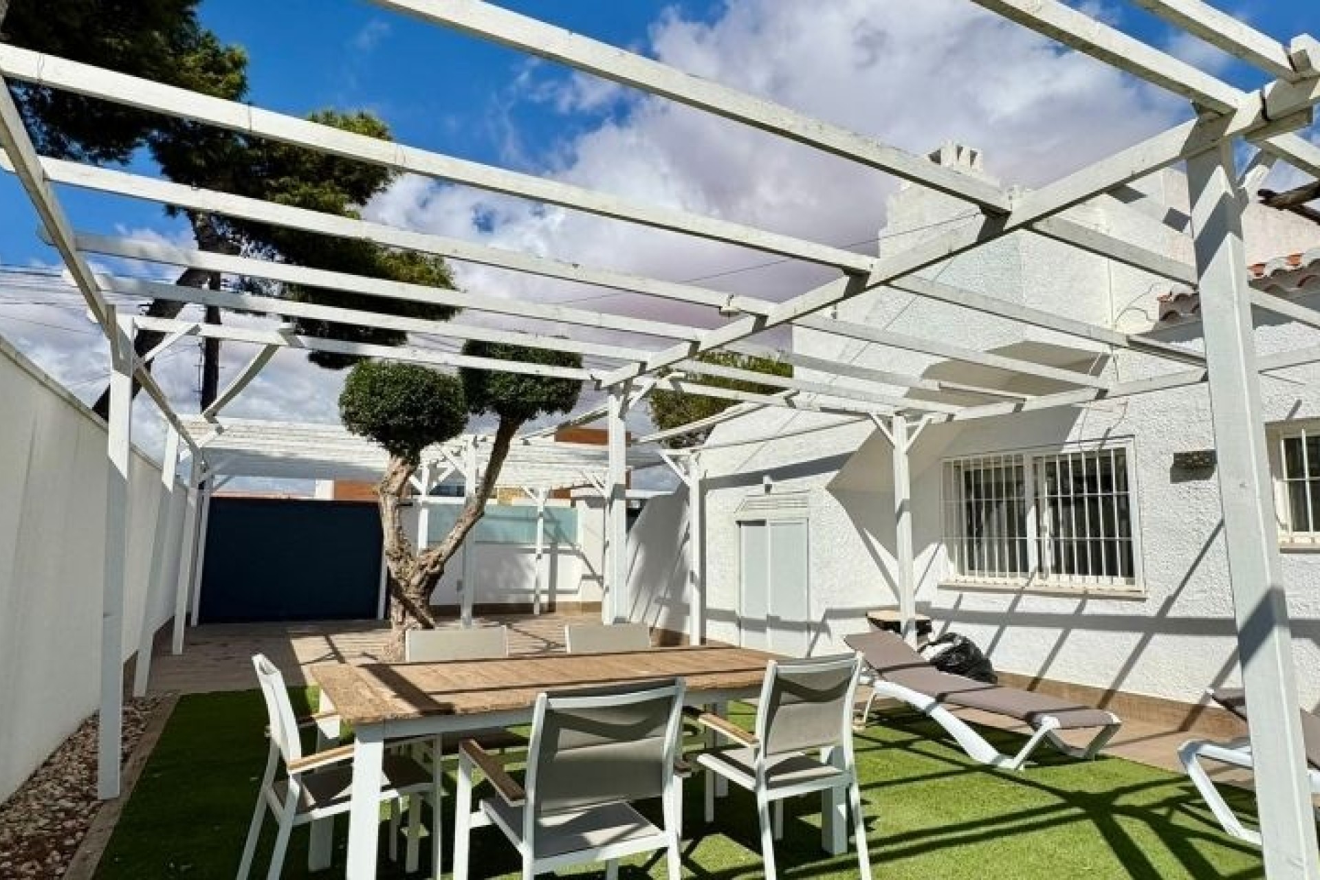 Revente - Villa Individuelle -
Torrevieja
