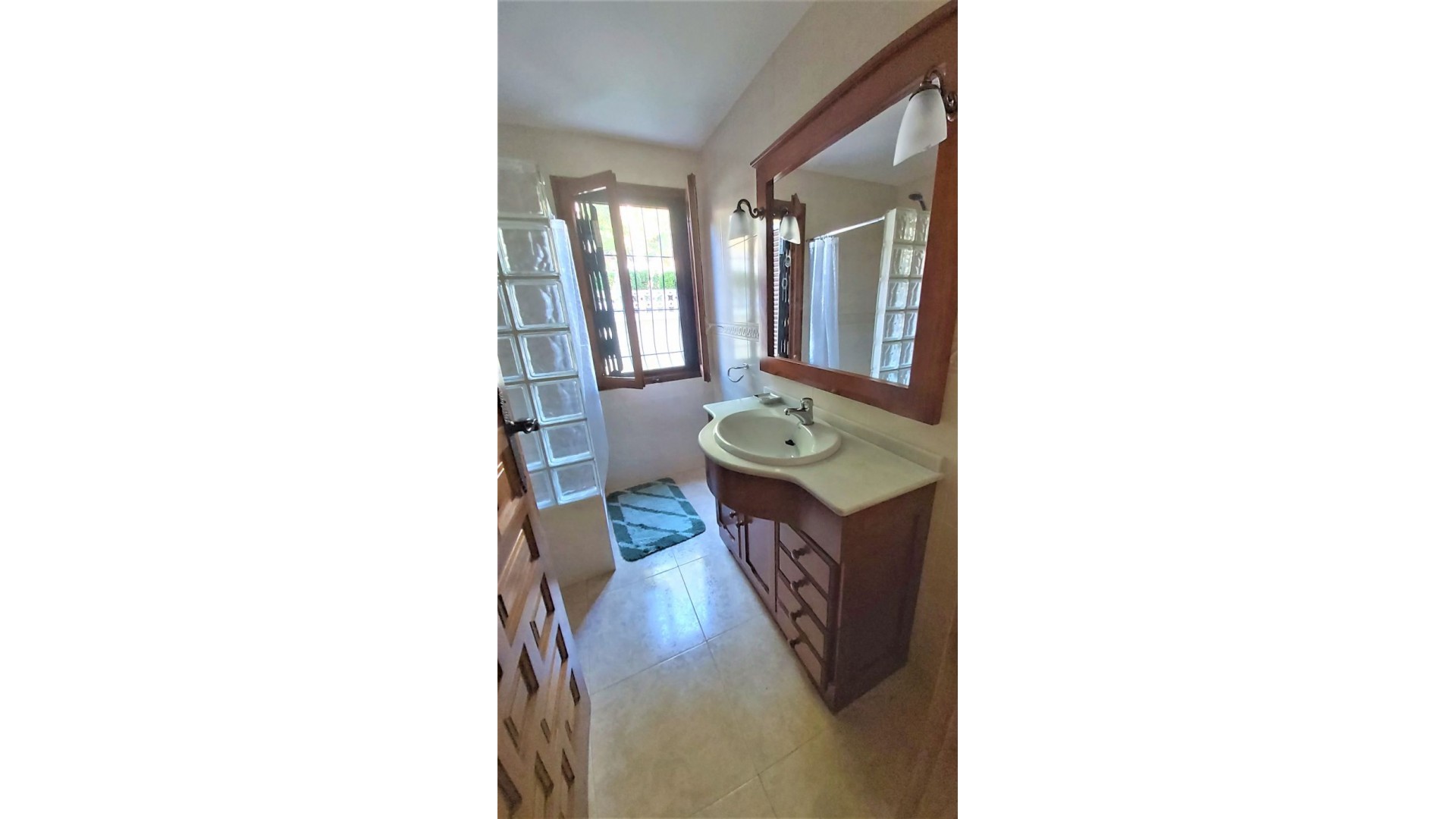 Revente - Villa Individuelle -
Torrevieja