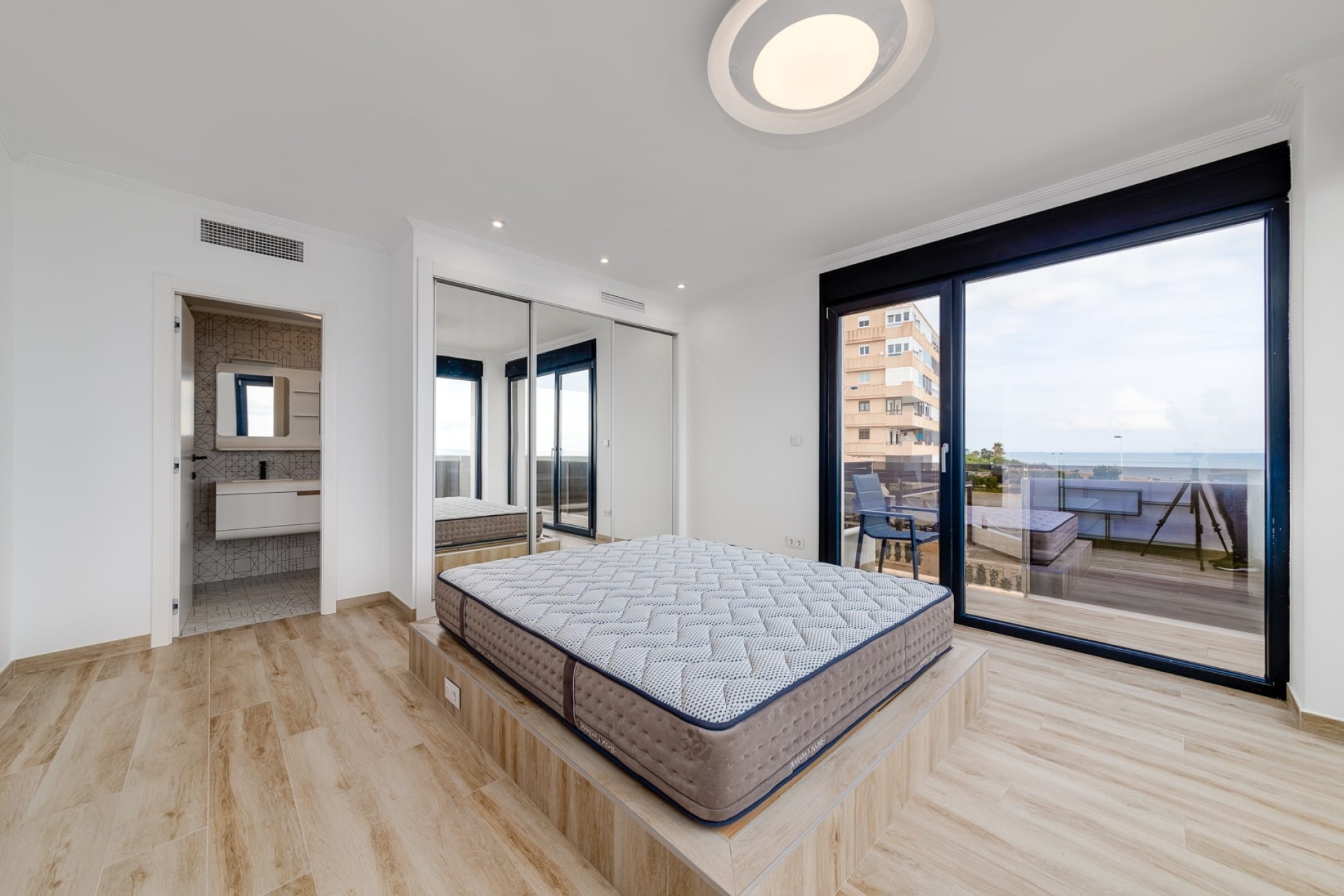 Revente - Villa Individuelle -
Torrevieja