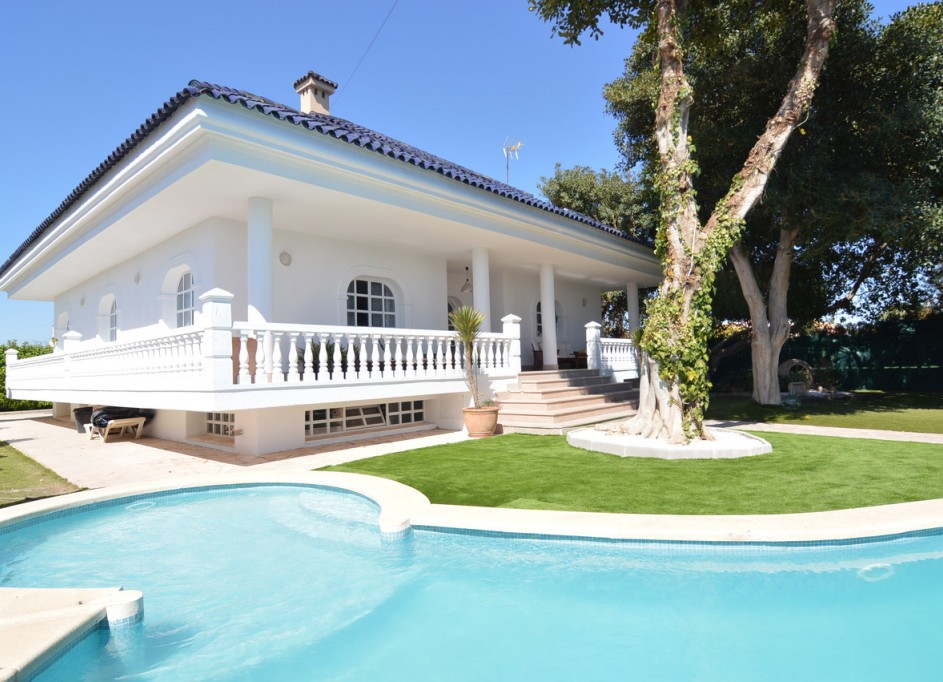 Revente - Villa Individuelle -
Torrevieja