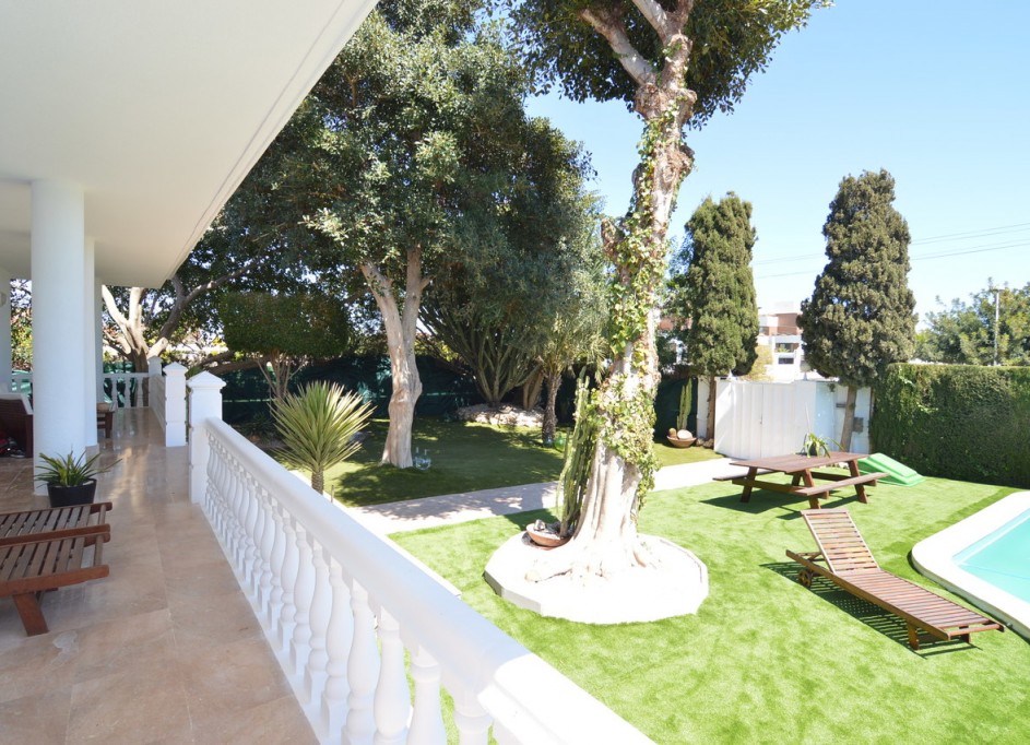 Revente - Villa Individuelle -
Torrevieja