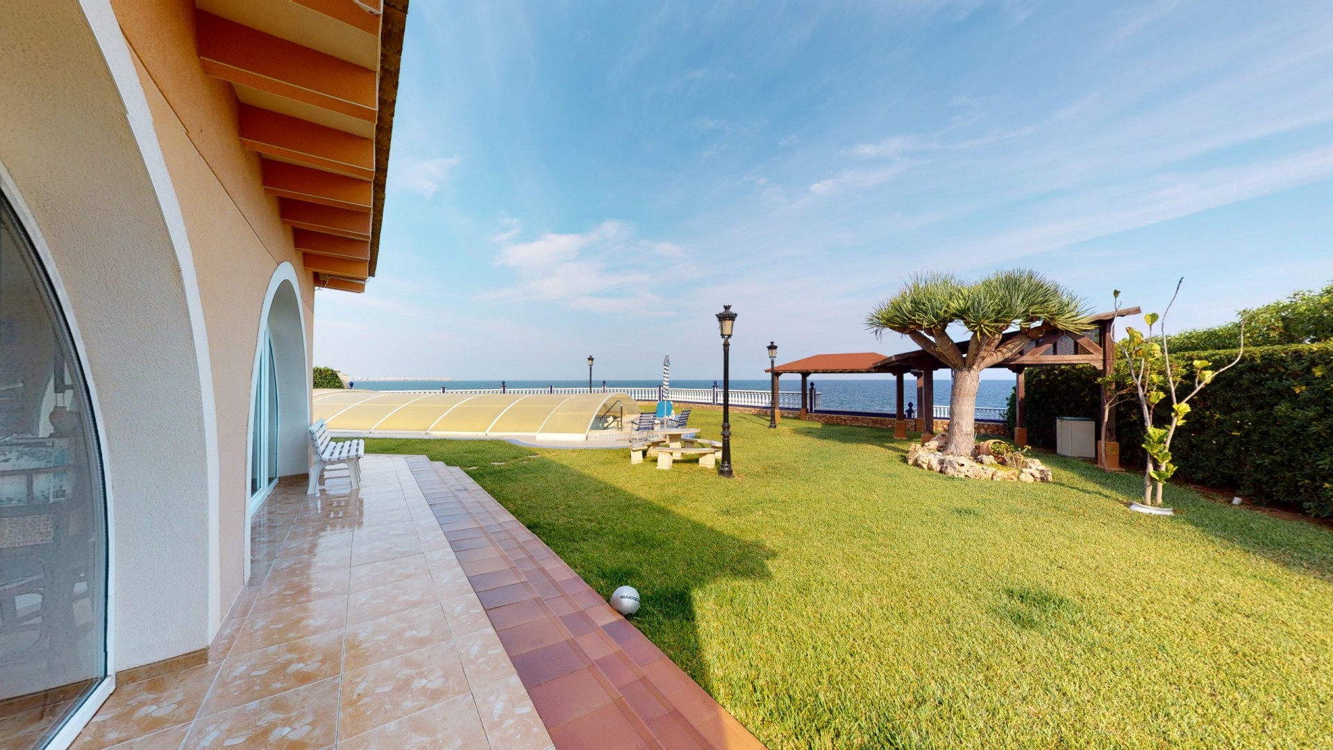 Revente - Villa Individuelle -
Torrevieja