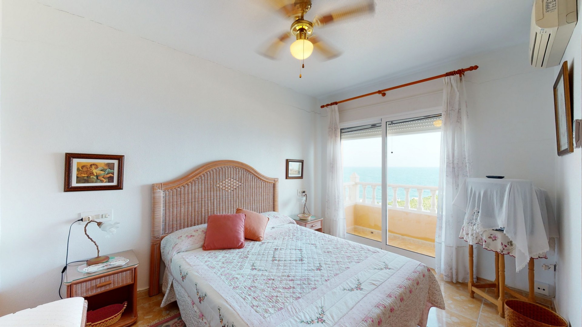 Revente - Villa Individuelle -
Torrevieja