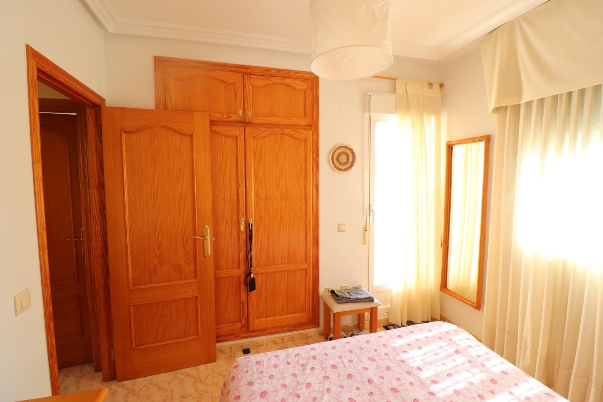 Revente - Villa Individuelle -
Villamartín - Costa Blanca