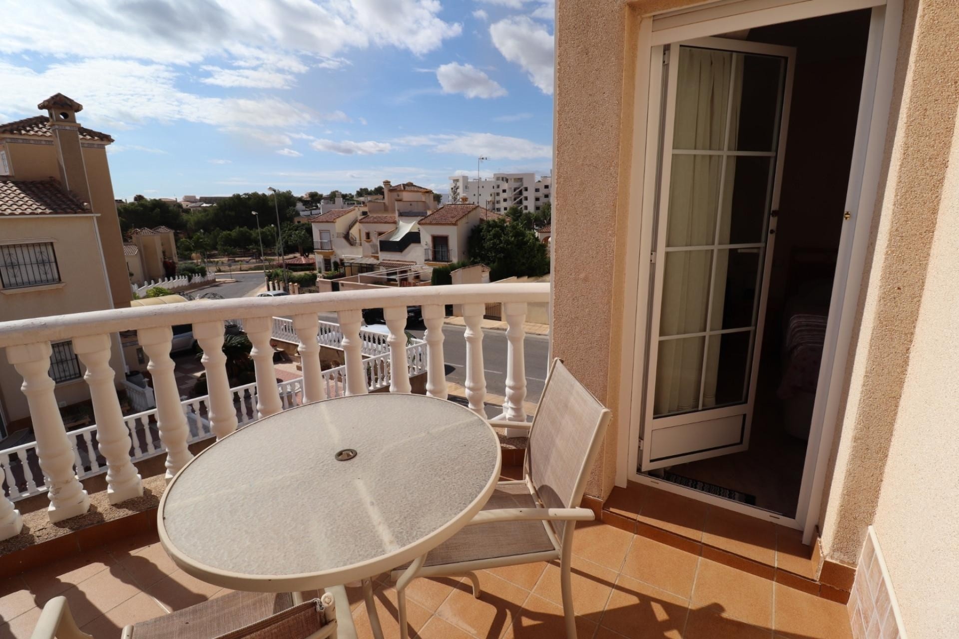 Revente - Villa Individuelle -
Villamartín - Costa Blanca