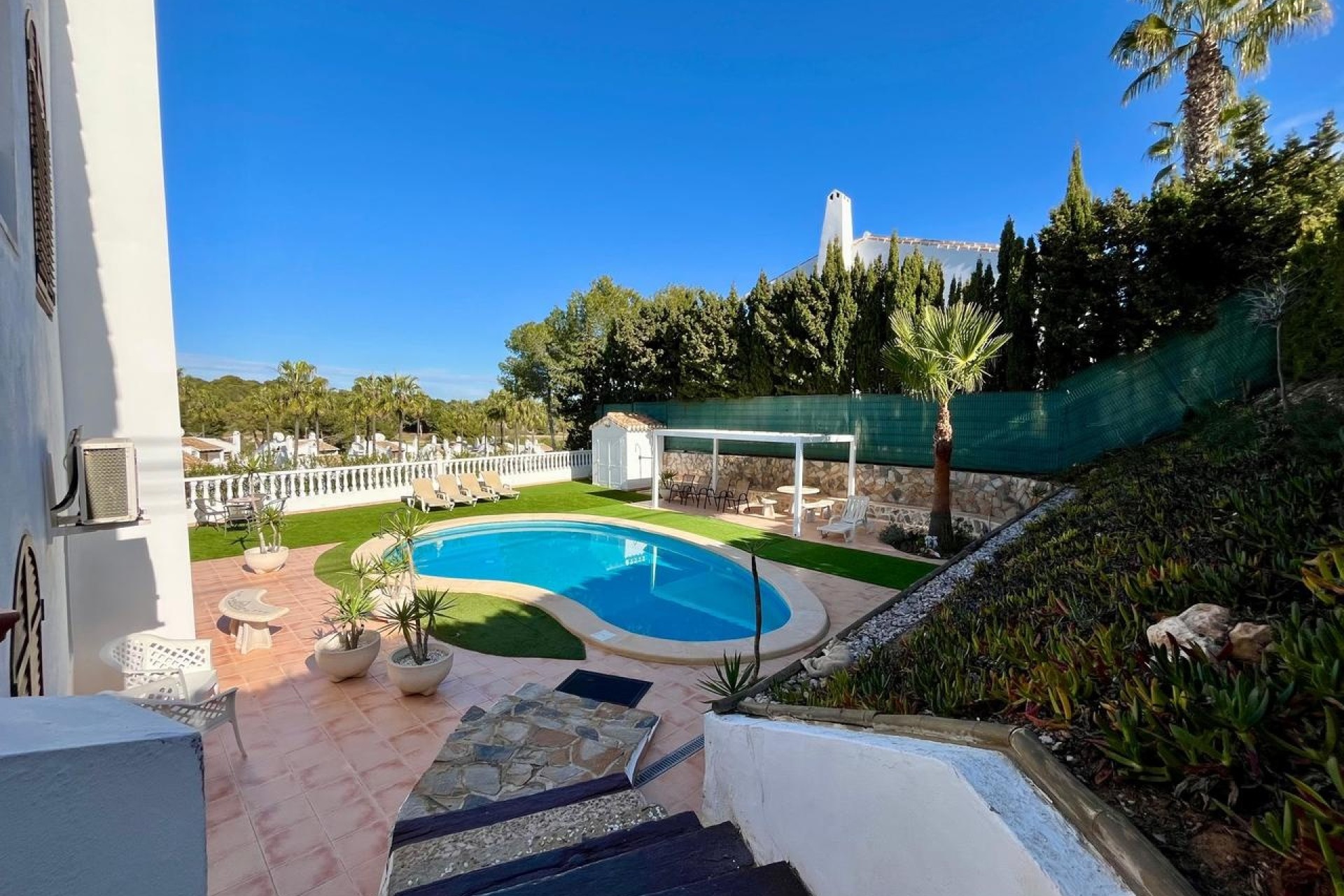 Revente - Villa Individuelle -
Villamartín - Costa Blanca