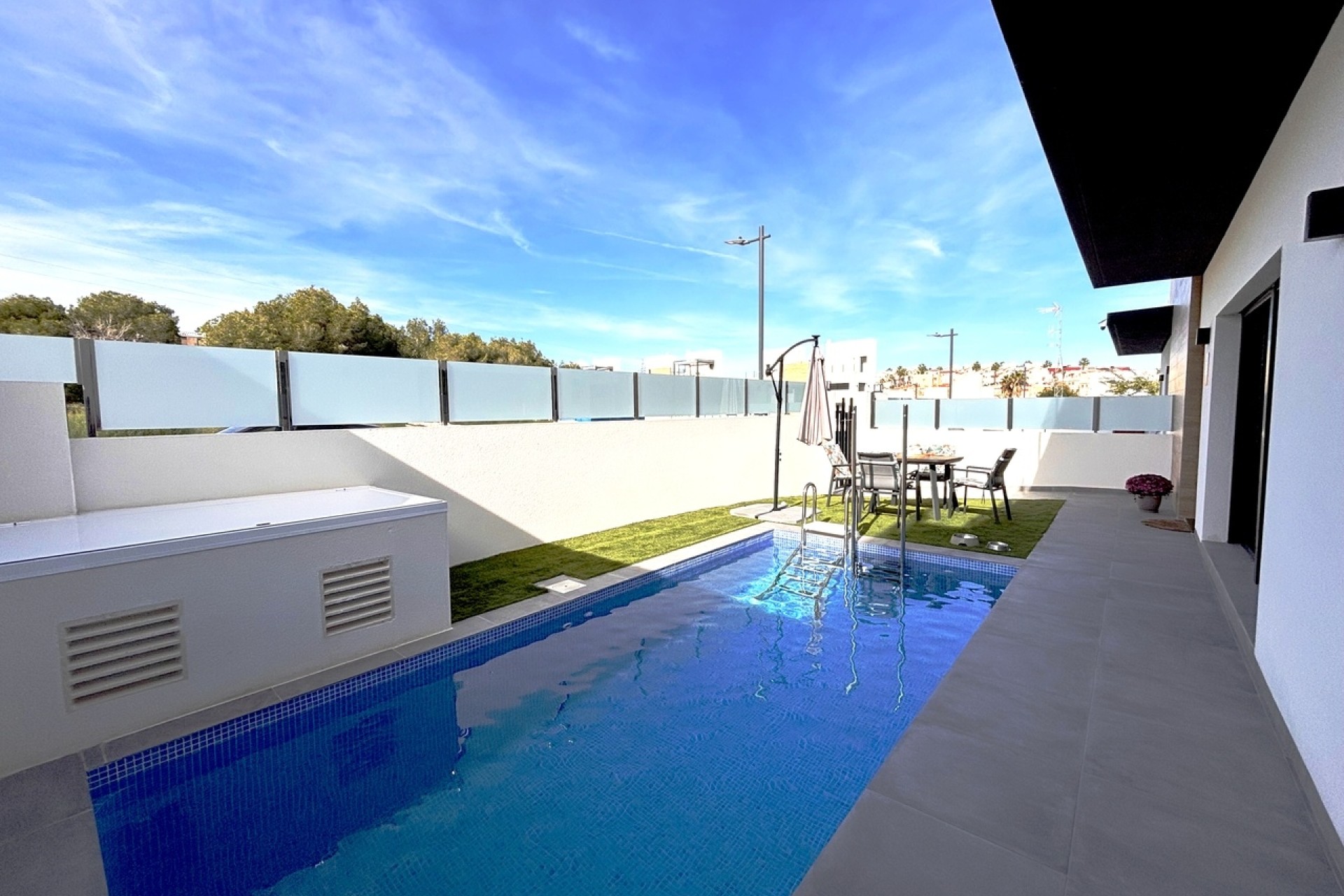 Revente - Villa Individuelle -
Villamartín - Costa Blanca