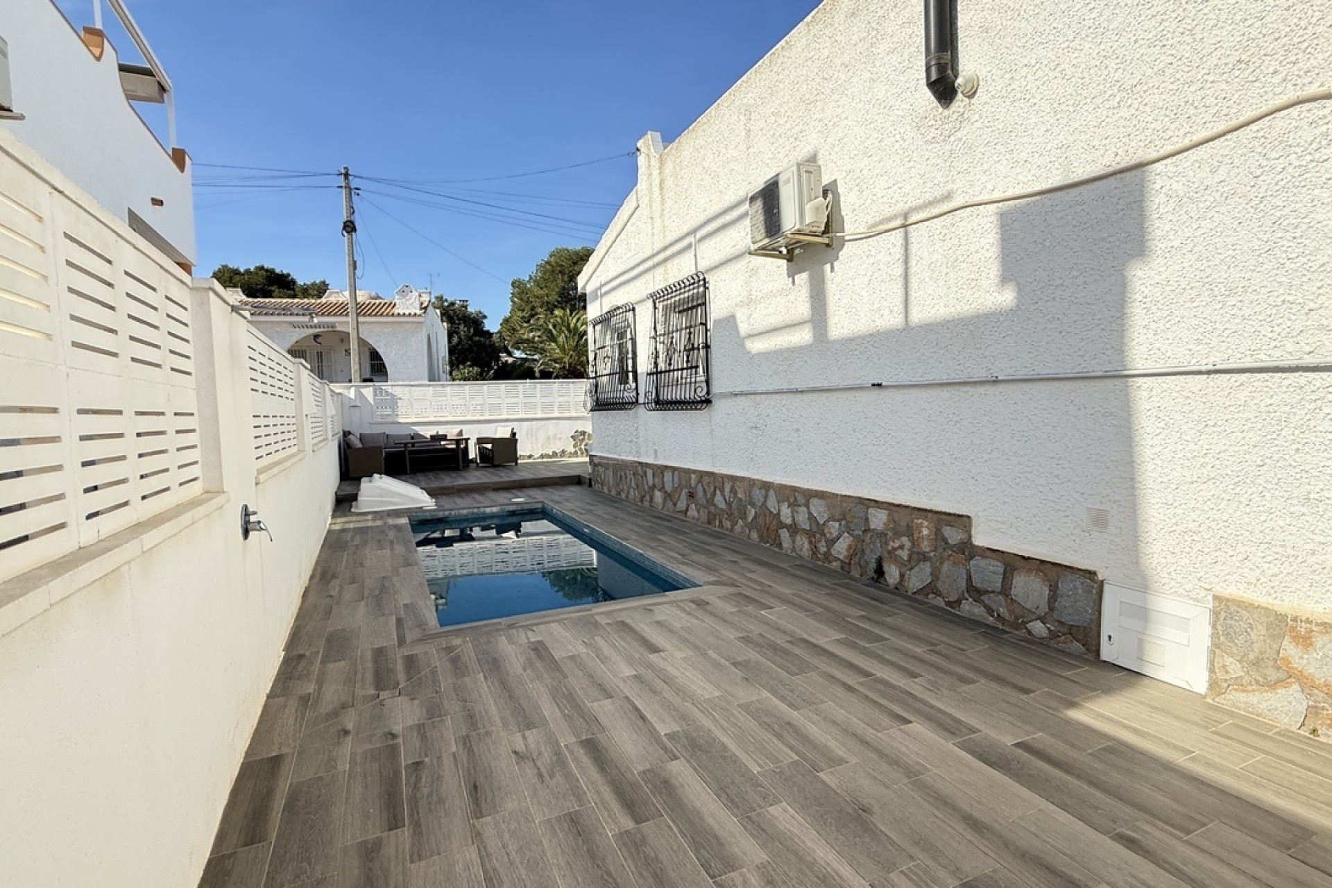 Revente - Villa Individuelle -
Villamartín - Costa Blanca