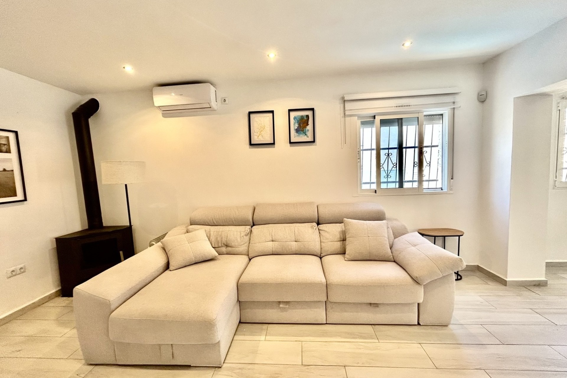 Revente - Villa Individuelle -
Villamartín - Costa Blanca