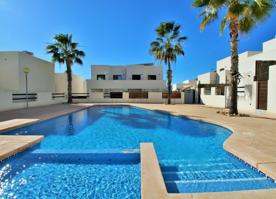 Revente - Villa Individuelle -
Villamartín - PAU 8