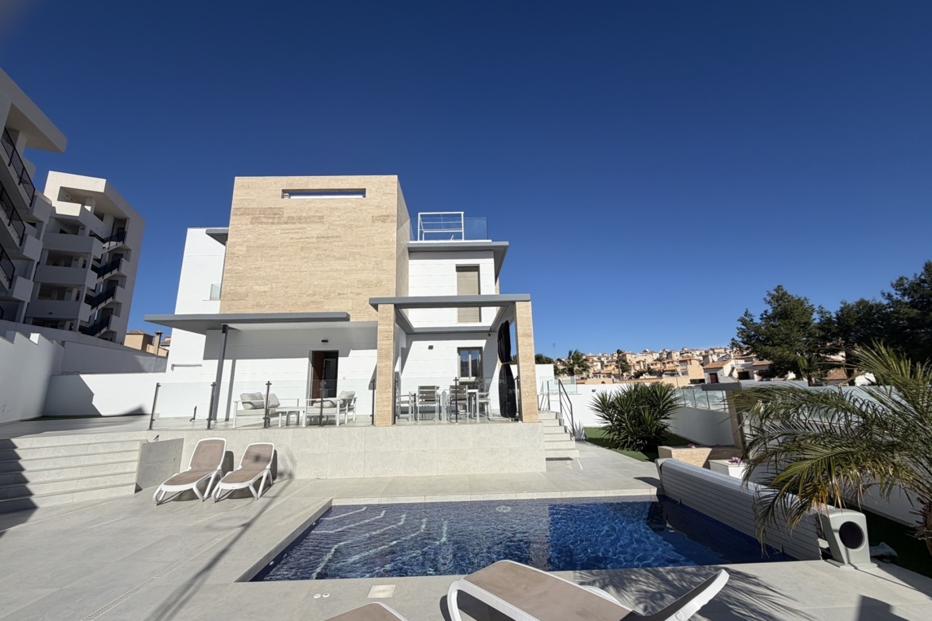 Revente - Villa Individuelle -
Villamartín