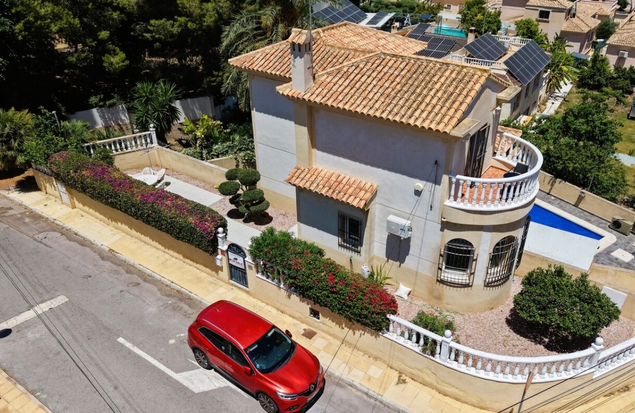 Revente - Villa Individuelle -
Villamartín