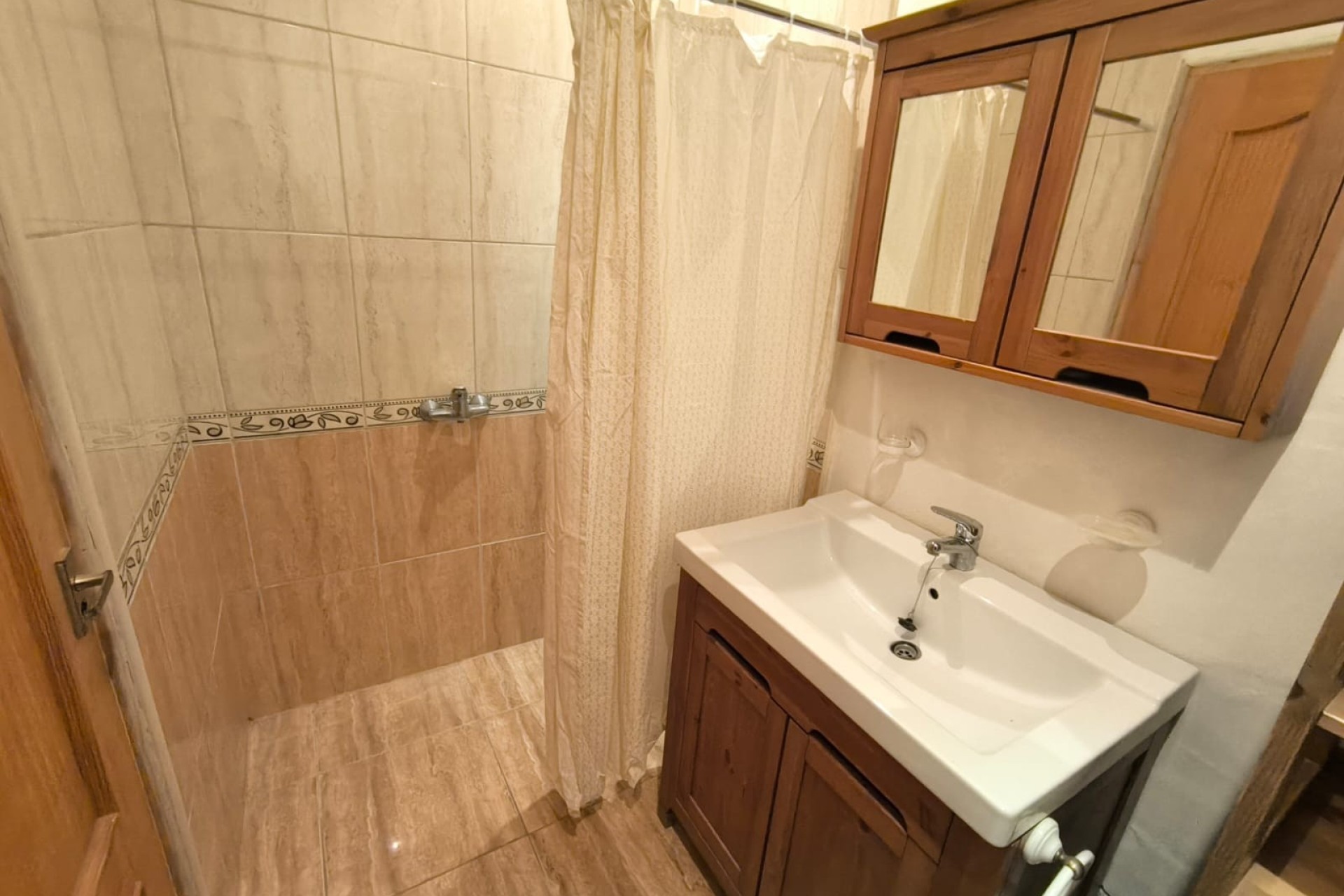 Revente - Villa Individuelle -
Villena - Inland