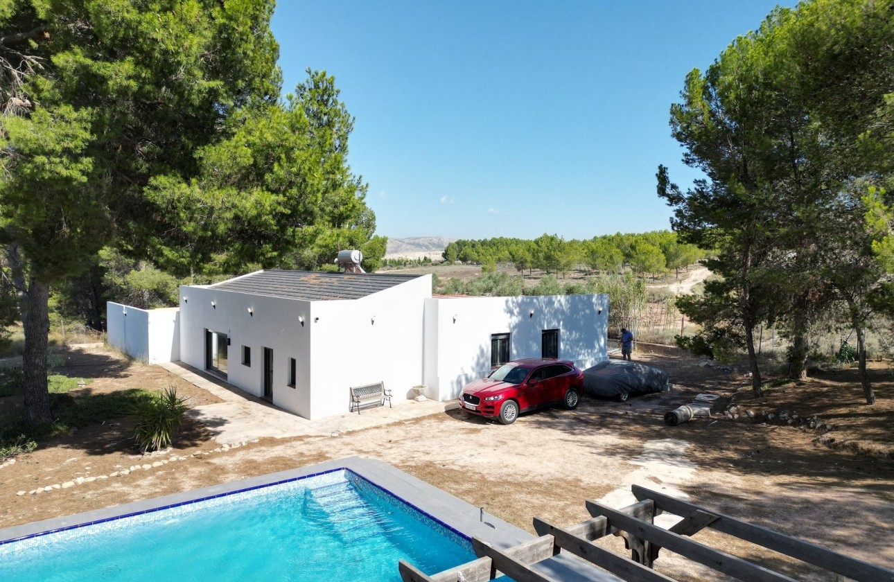 Revente - Villa Individuelle -
Villena