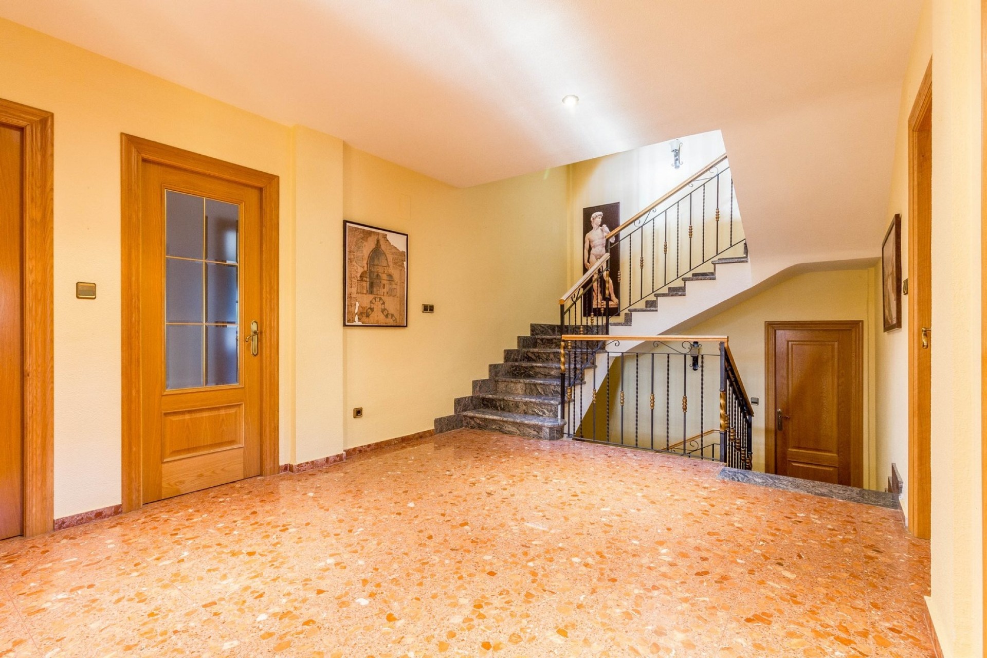 Revente - Villa Individuelle -
Yecla - Inland