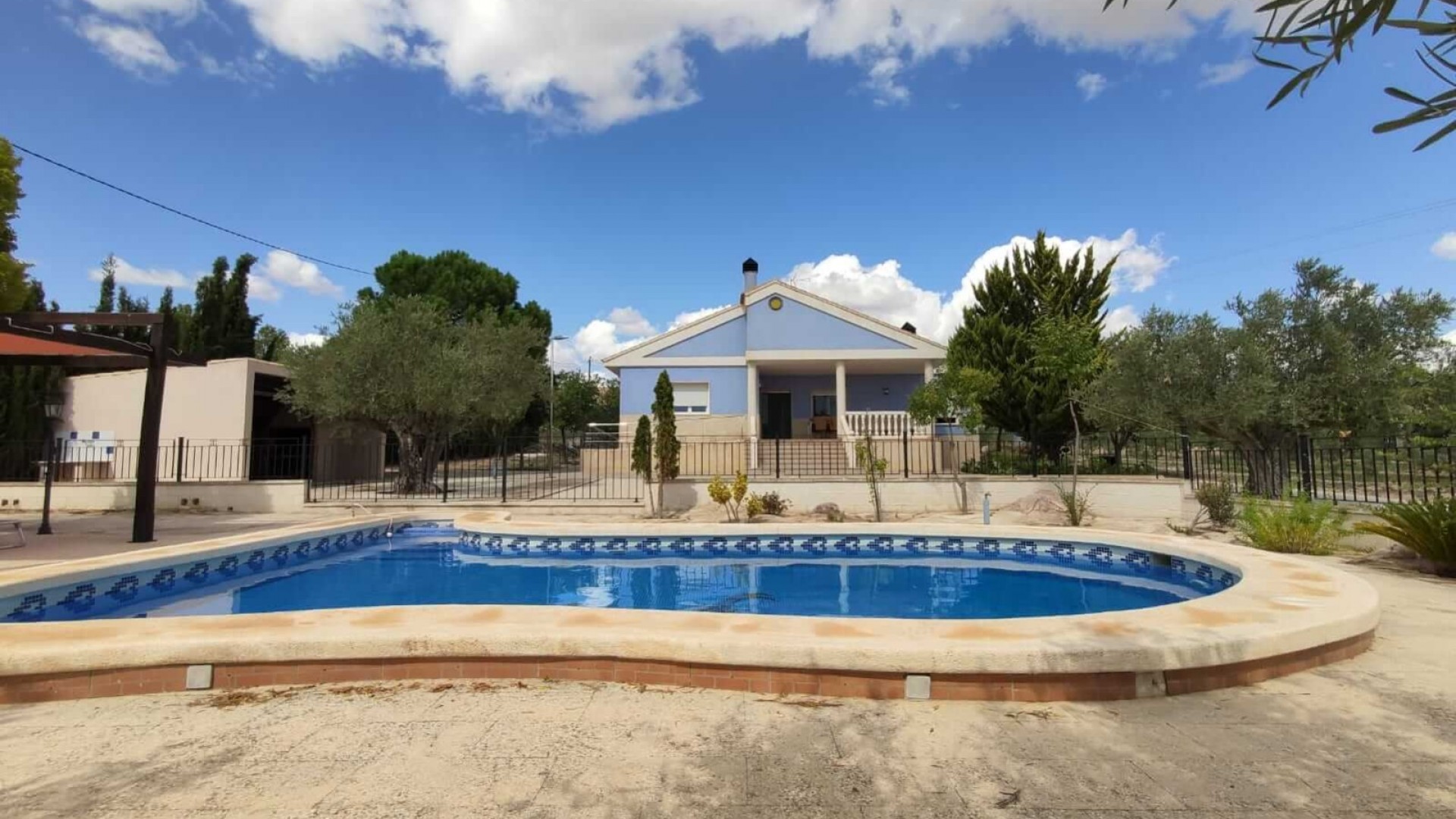 Revente - Villa Individuelle -
Yecla