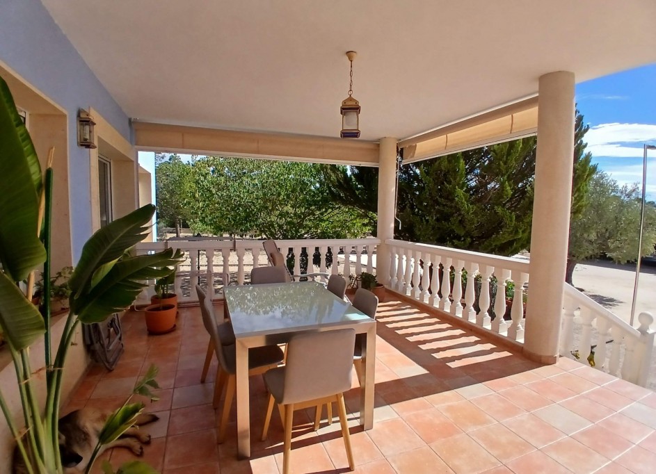 Revente - Villa Individuelle -
Yecla