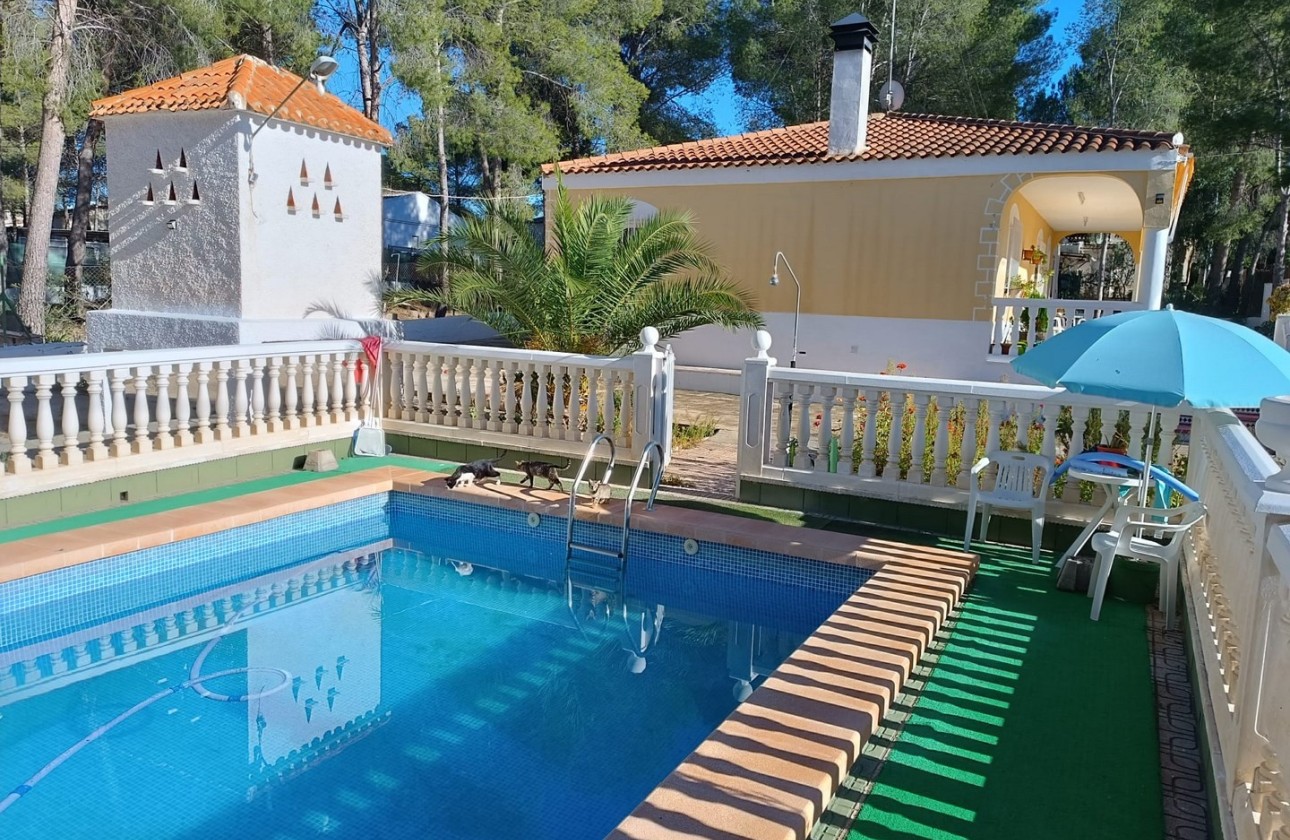 Revente - Villa Individuelle -
Yecla