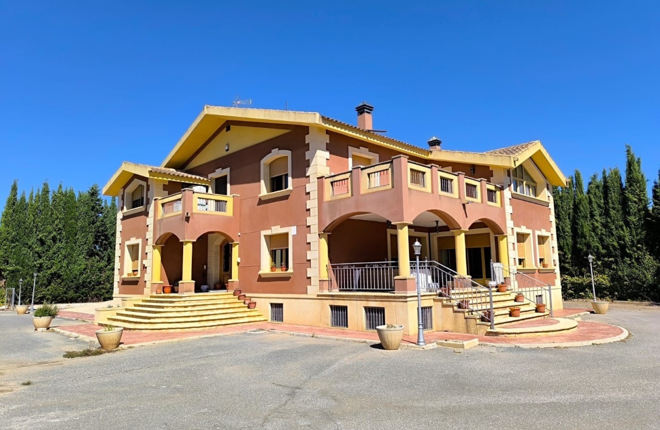 Revente - Villa Individuelle -
Yecla