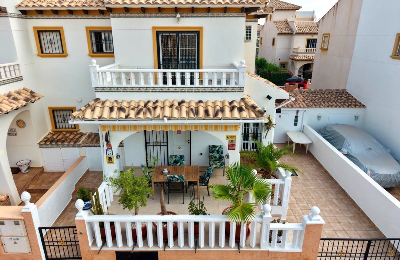 Revente - Villa jumelée -
Lomas de Cabo Roig - Playa Golf