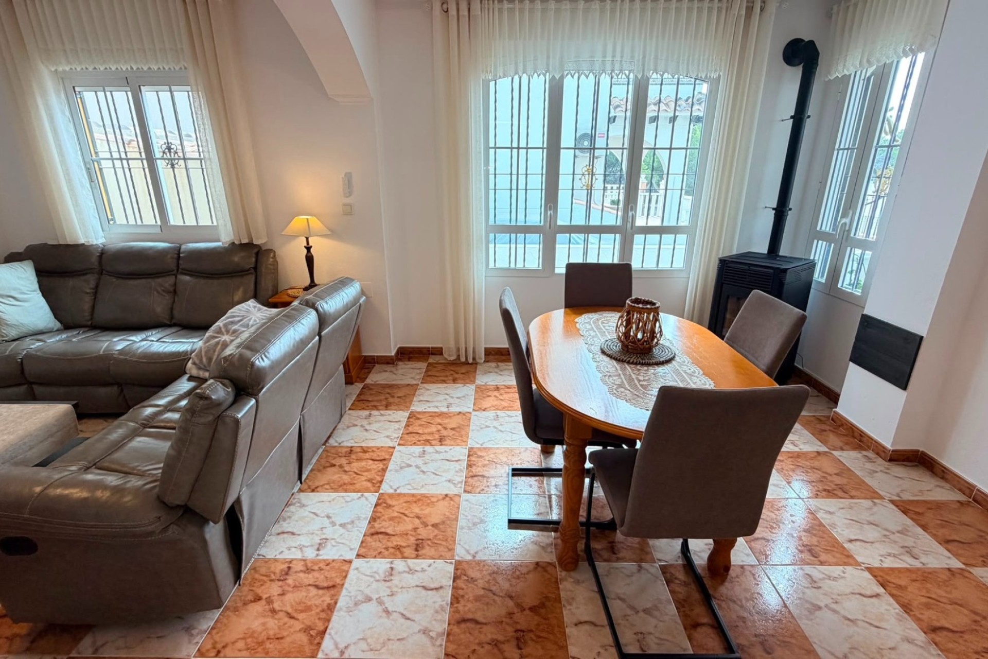 Revente - Villa jumelée -
Lomas de Cabo Roig - Playa Golf