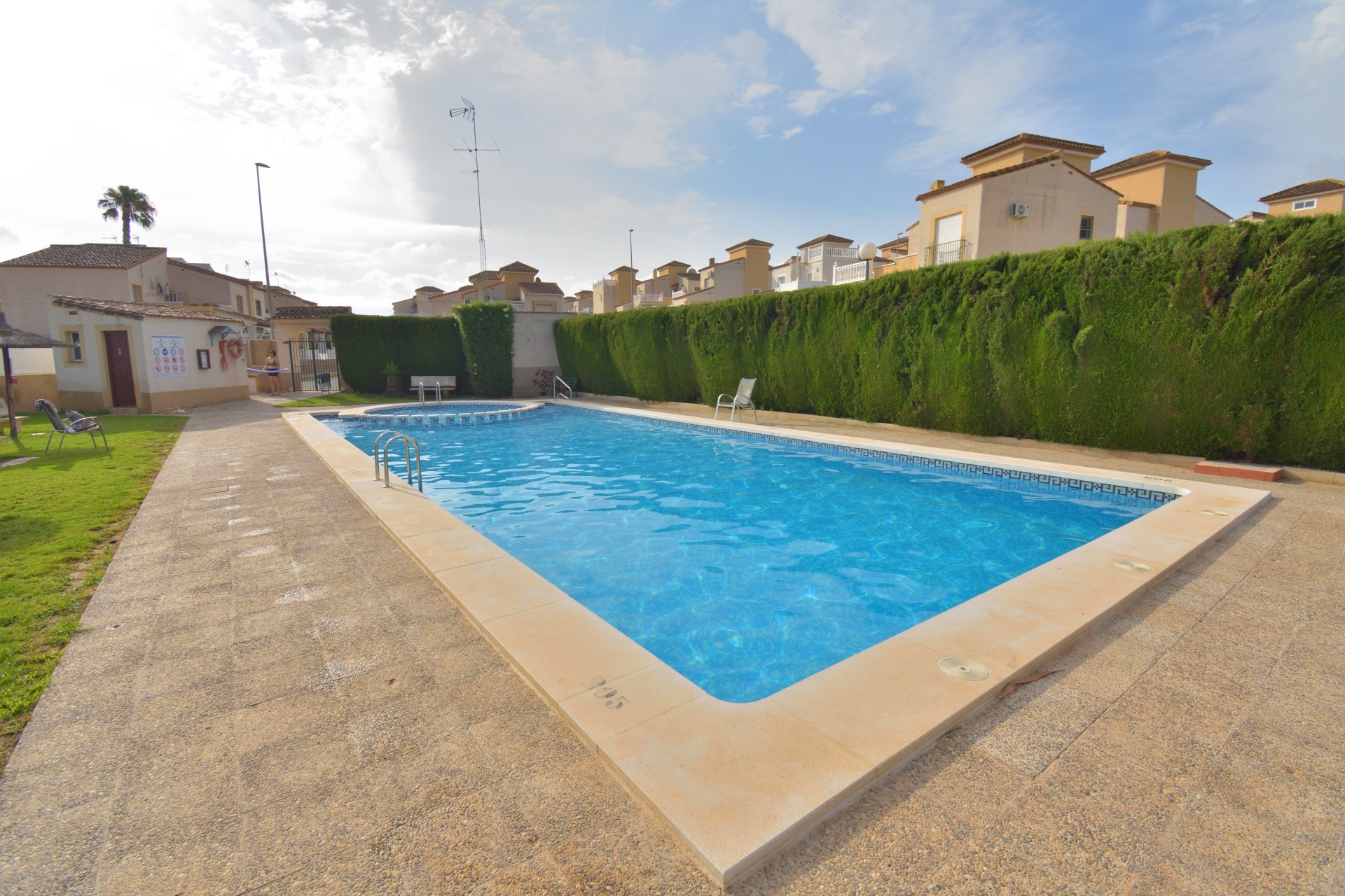 Revente - Villa mitoyenne -
Algorfa - Montebello
