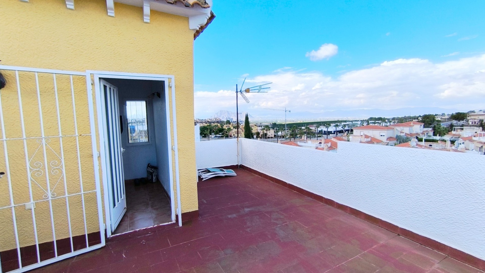 Revente - Villa mitoyenne -
Algorfa