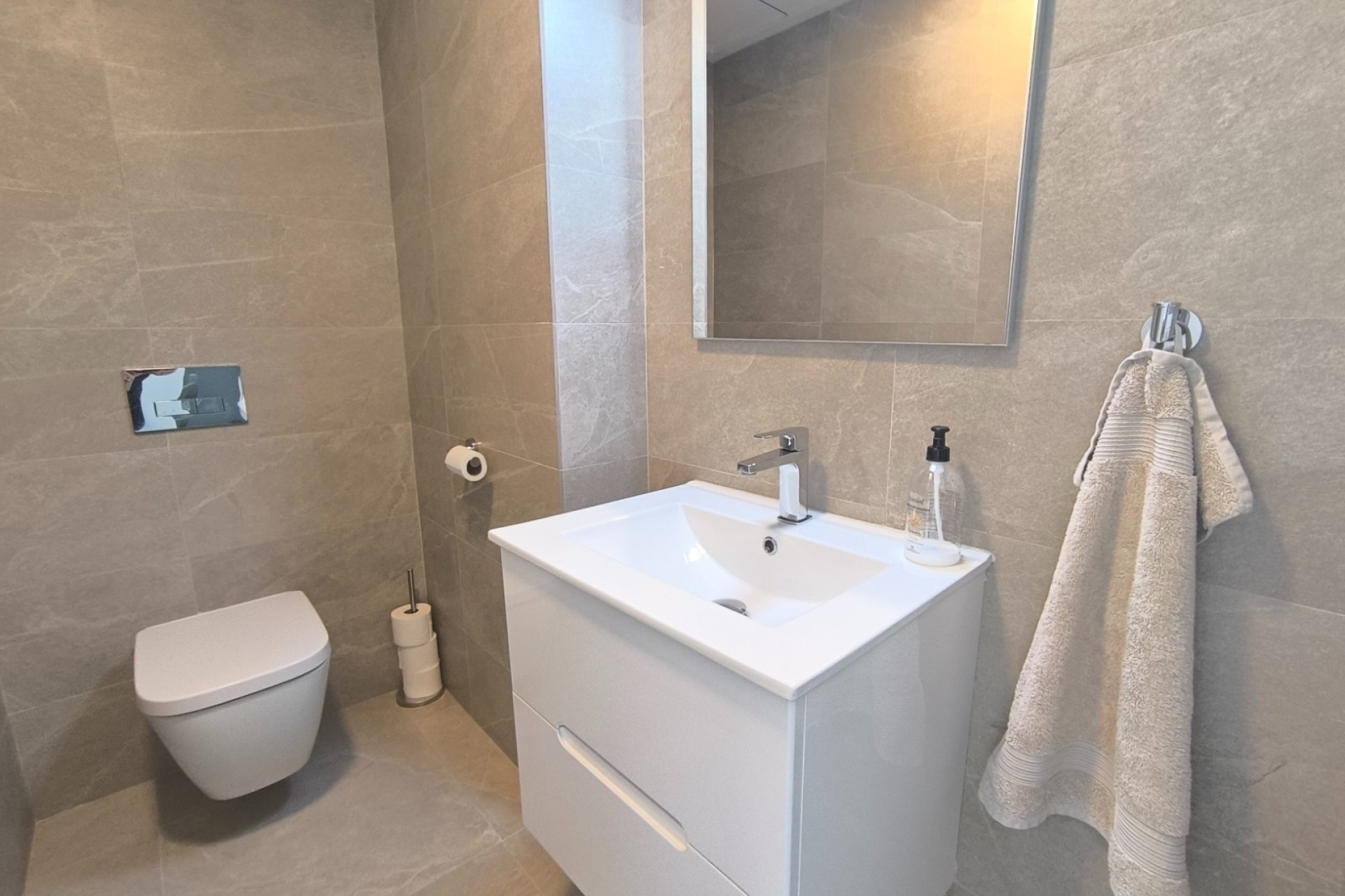 Revente - Villa mitoyenne -
Algorfa