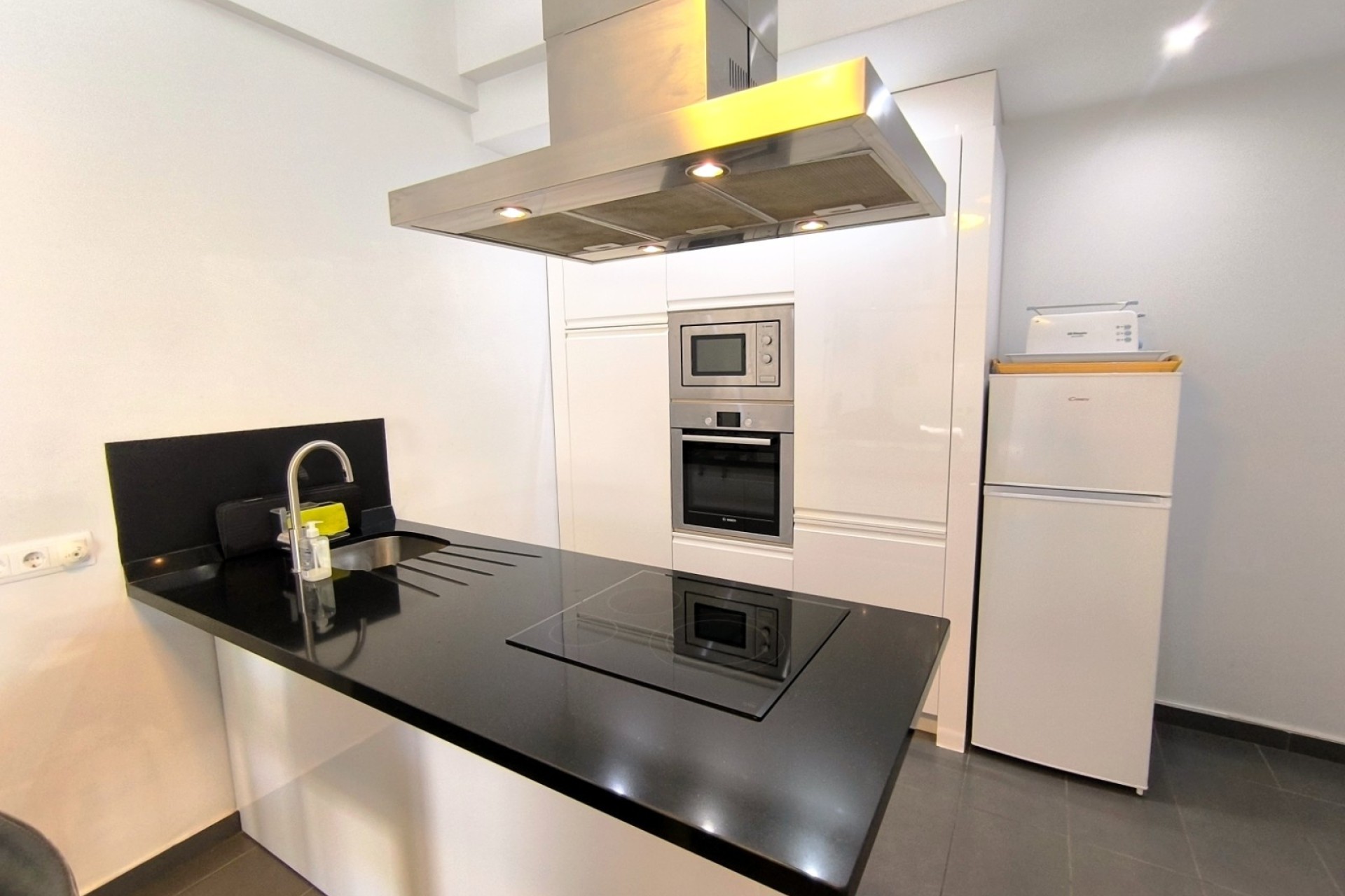 Revente - Villa mitoyenne -
Algorfa