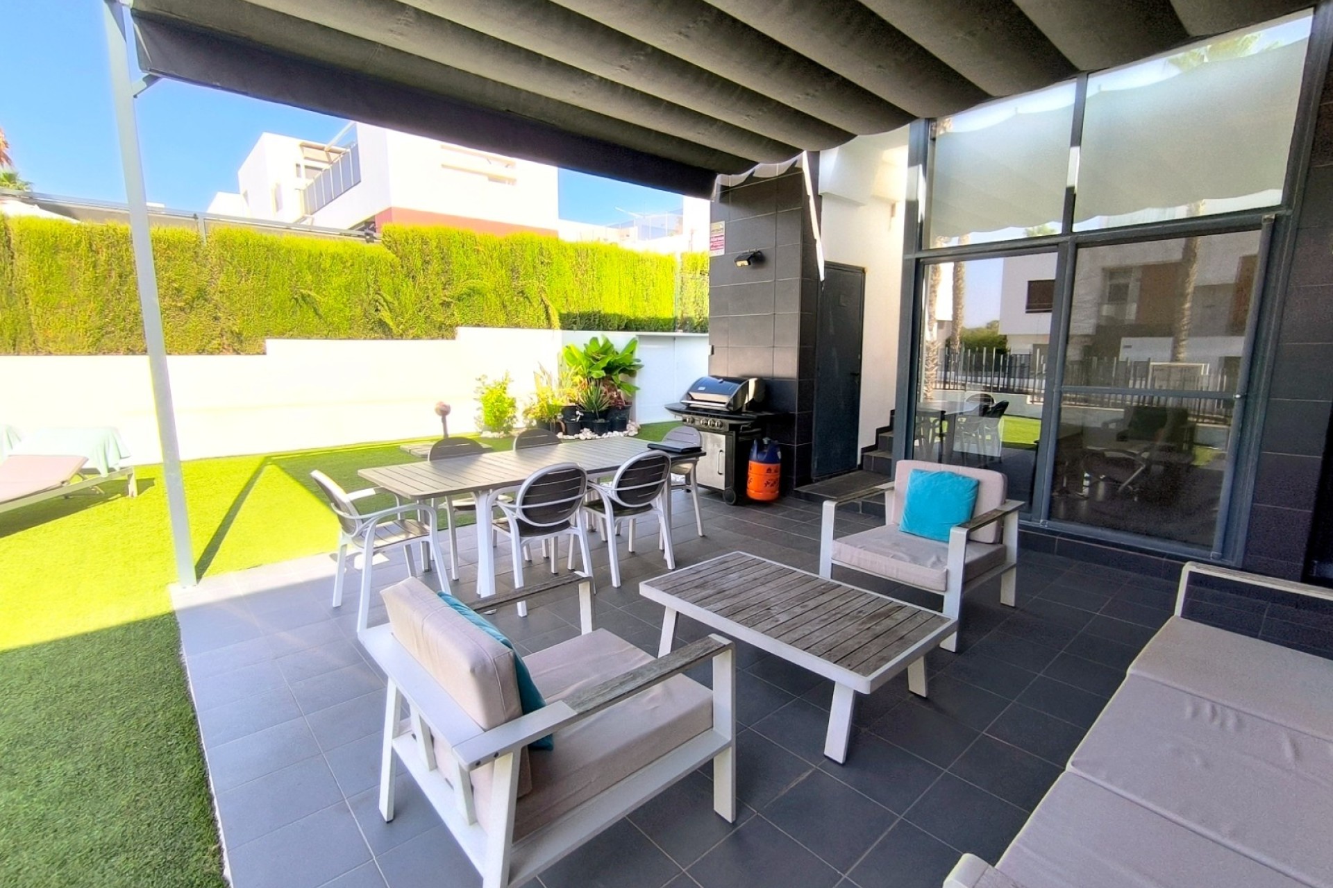 Revente - Villa mitoyenne -
Algorfa