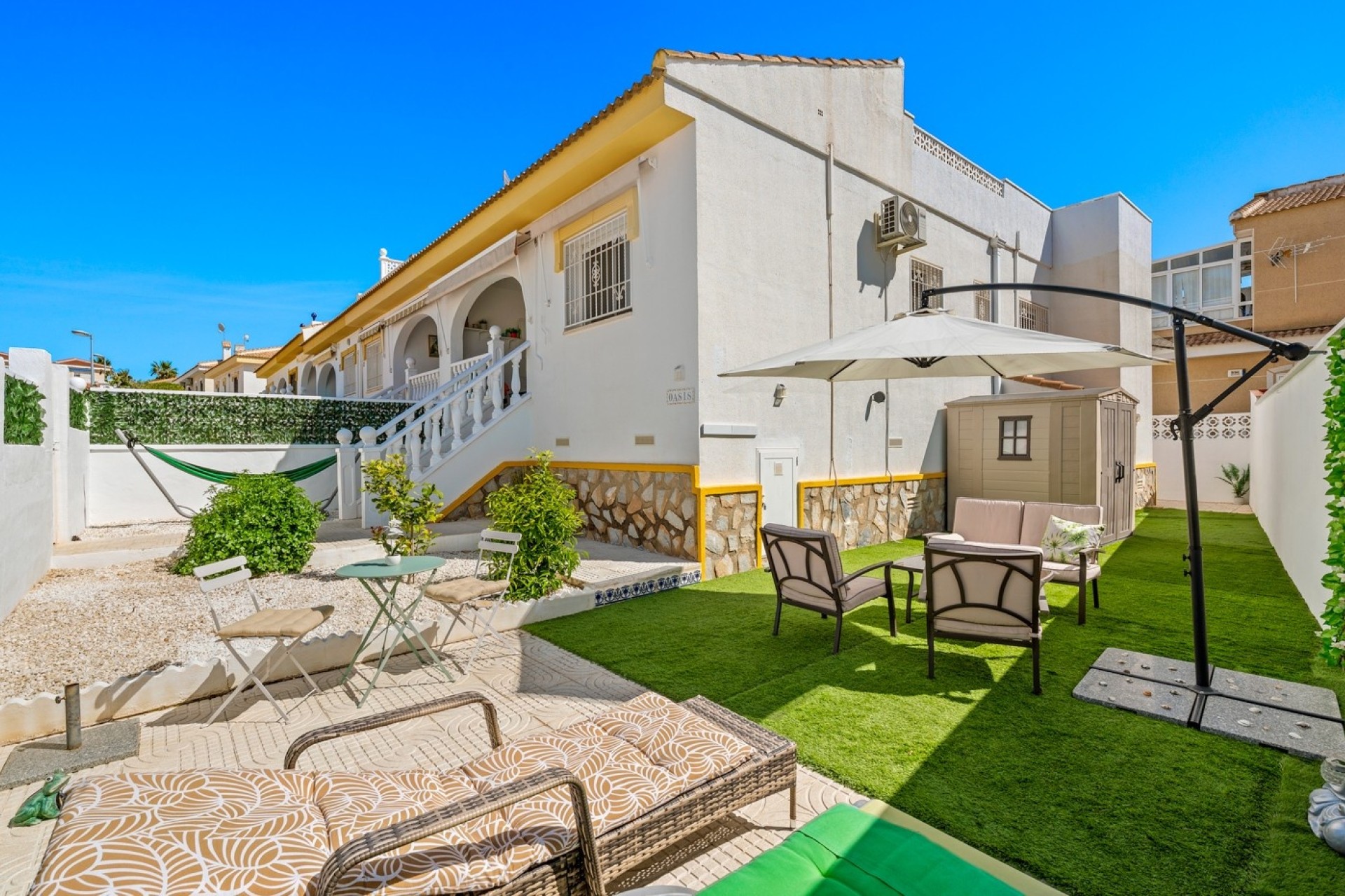 Revente - Villa mitoyenne -
Benijofar - Monte Azul