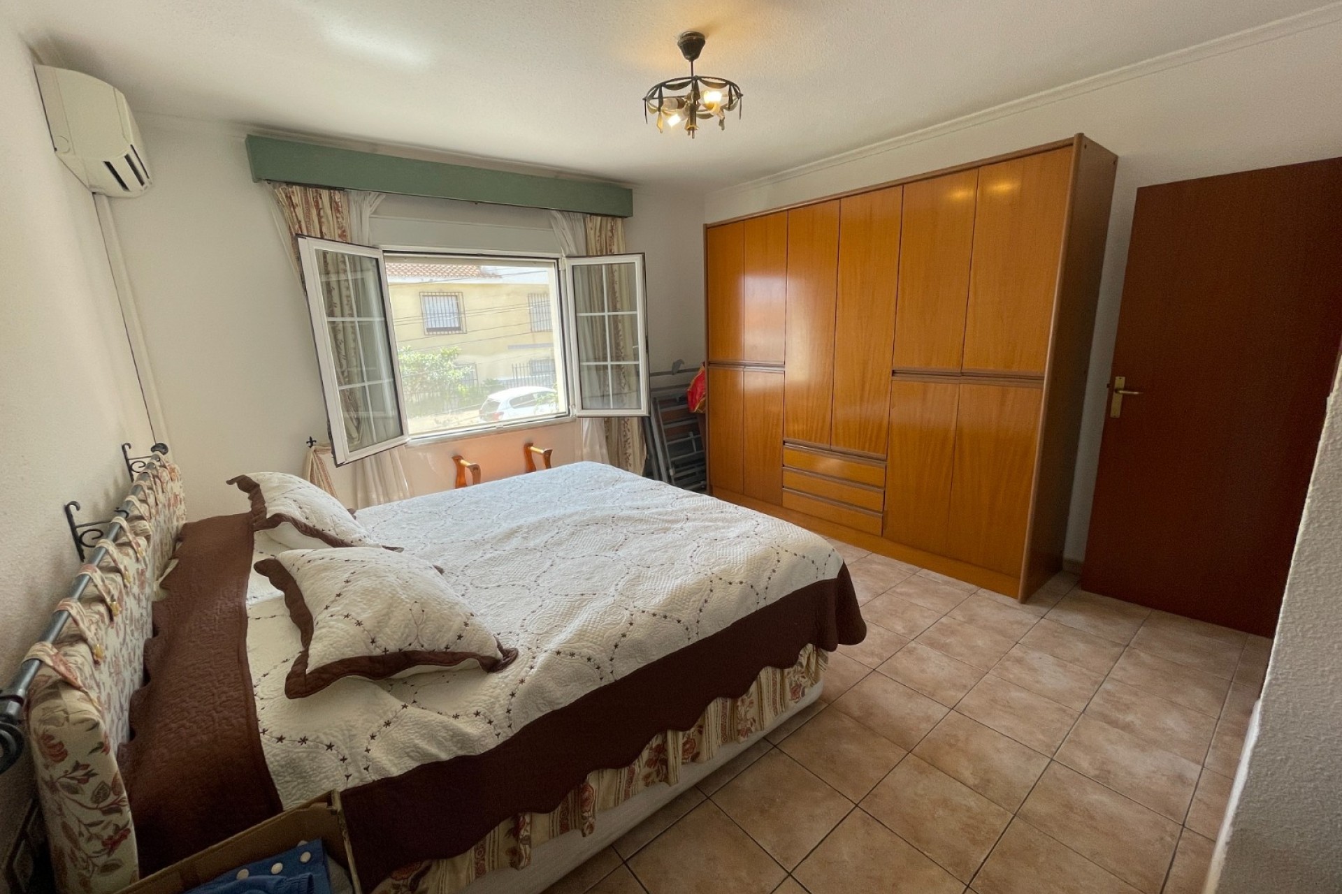 Revente - Villa mitoyenne -
Benijofar - Pueblo