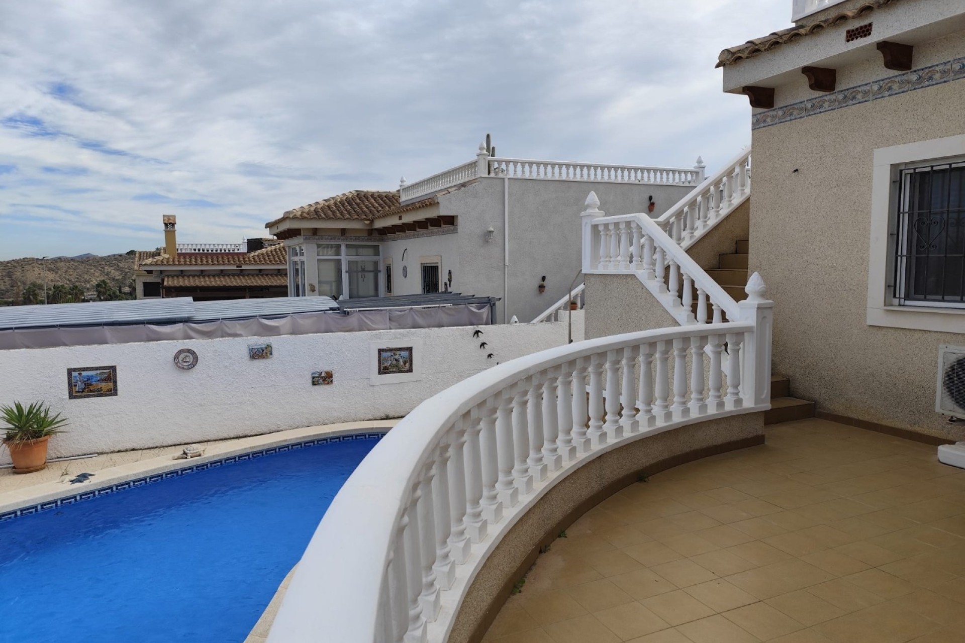 Revente - Villa mitoyenne -
Bigastro