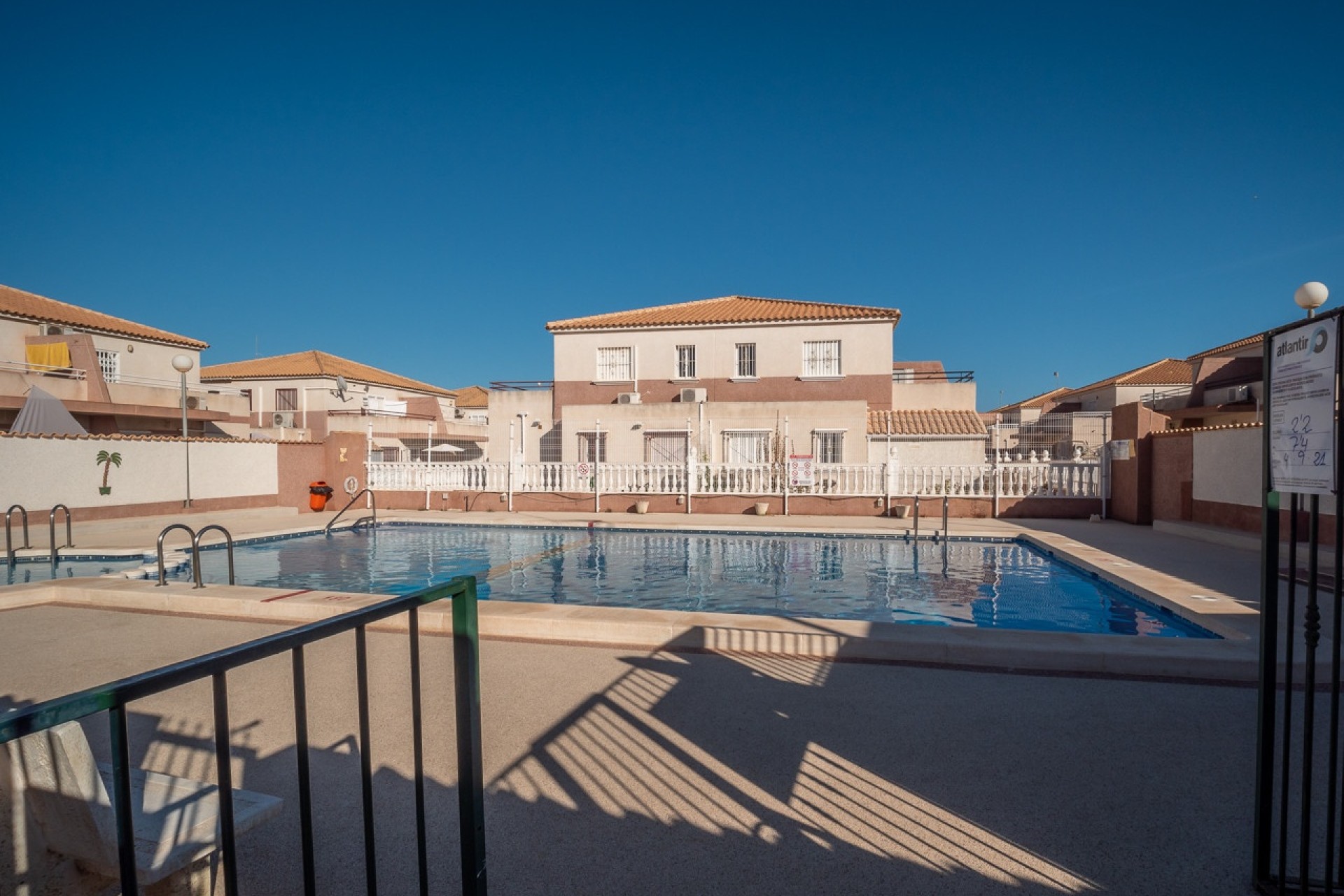Revente - Villa mitoyenne -
Cabo Roig - La Regia