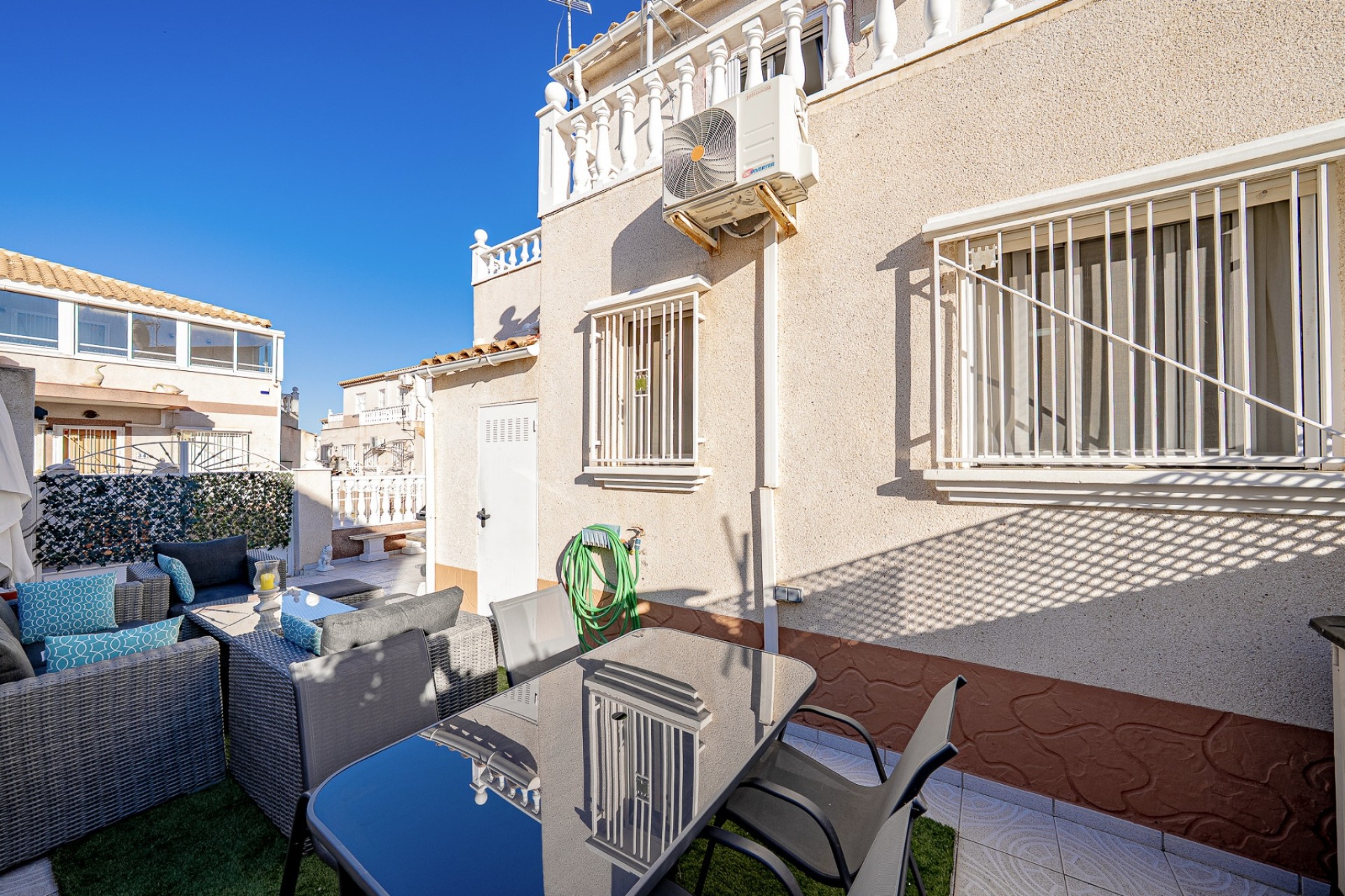 Revente - Villa mitoyenne -
Cabo Roig - La Regia